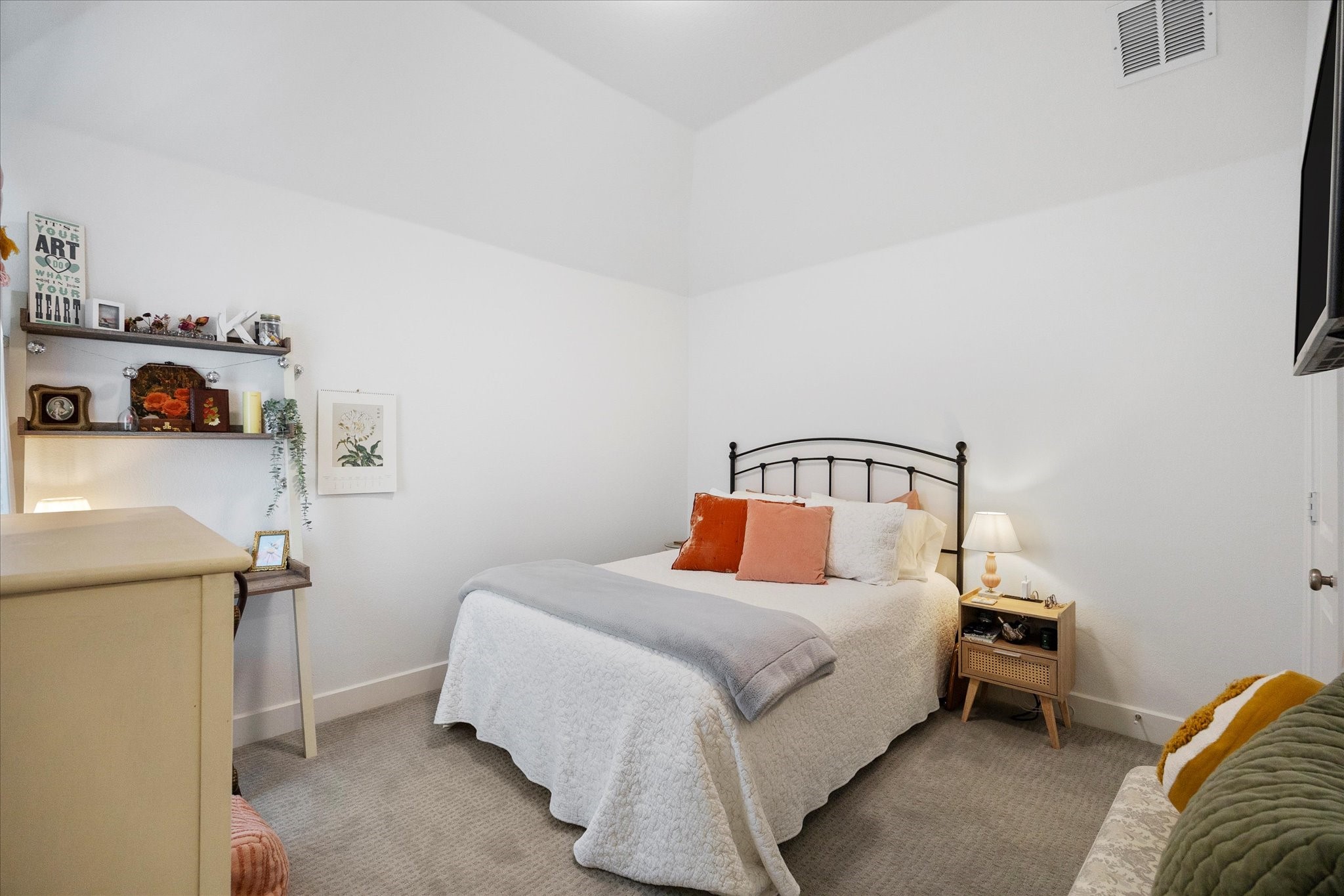 536 Petrel Drive