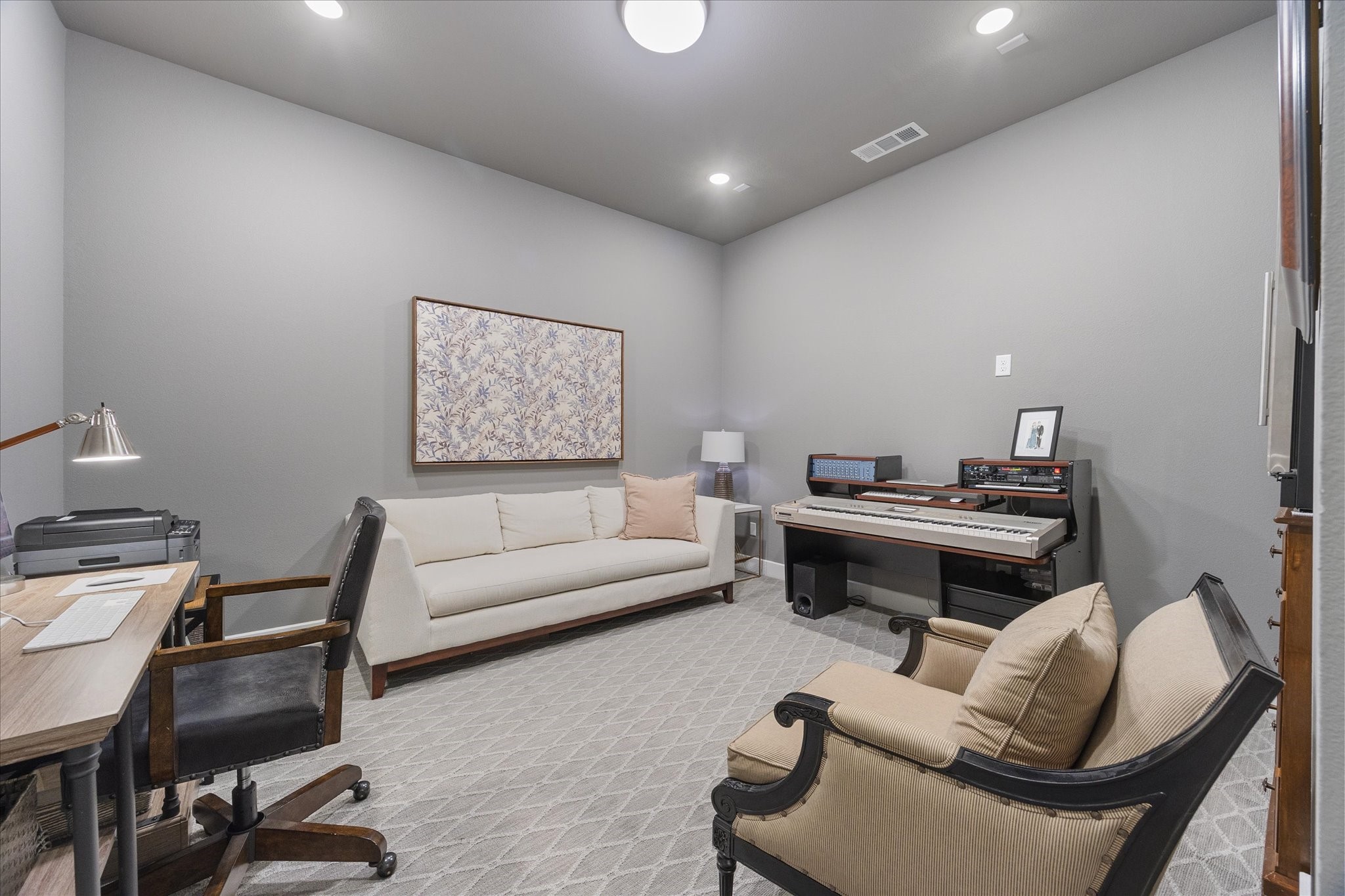536 Petrel Drive