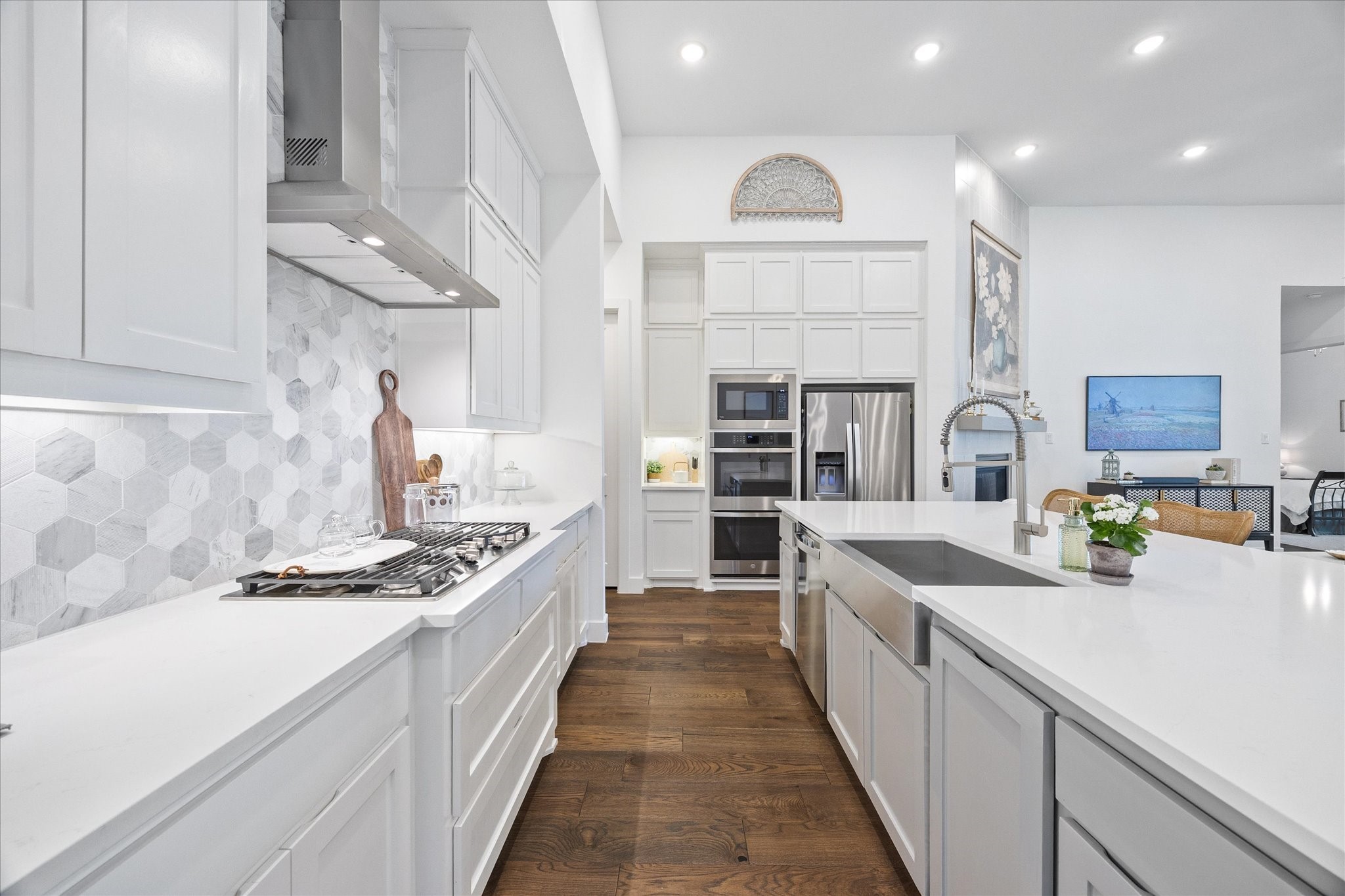 536 Petrel Drive