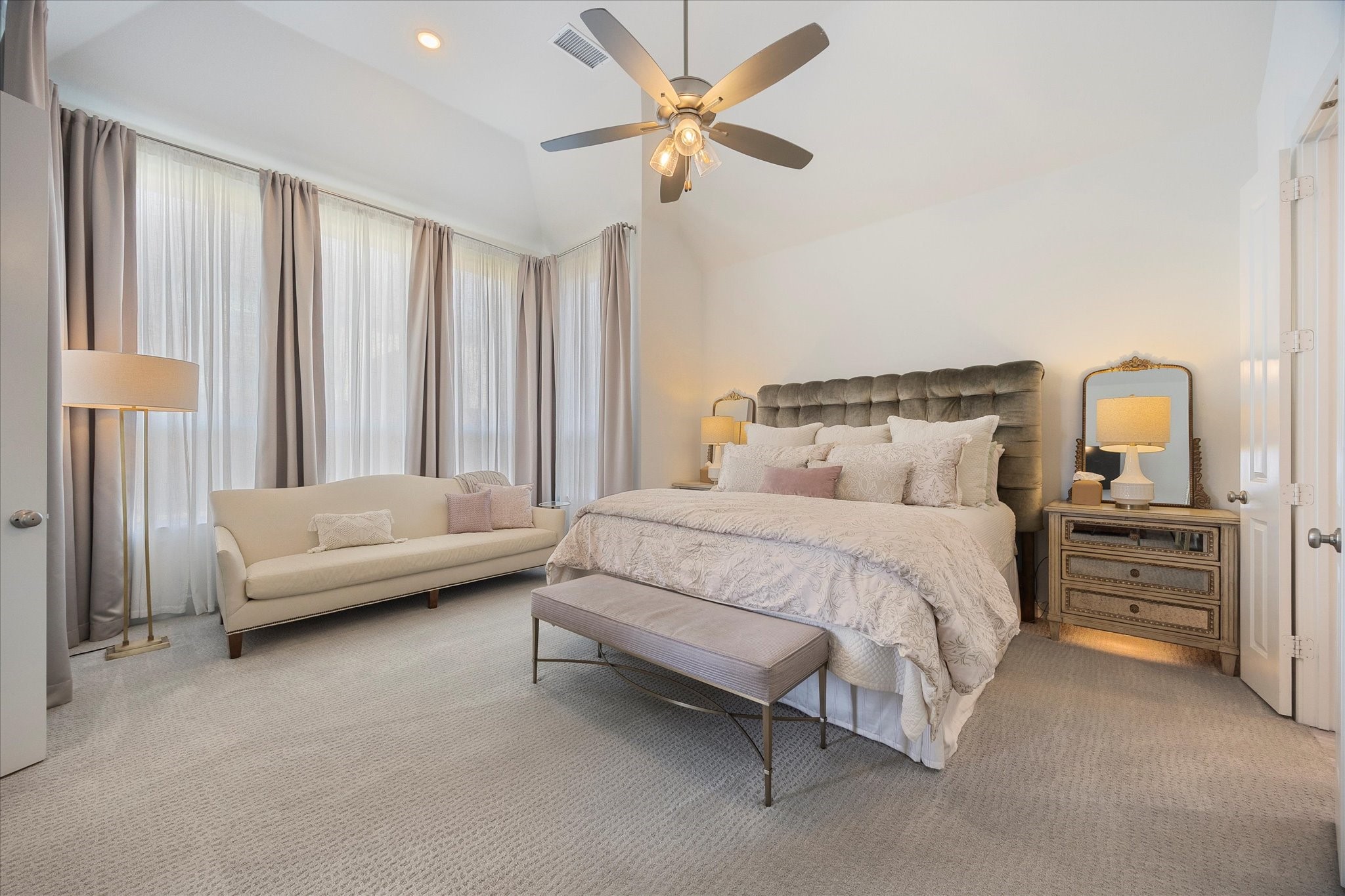 536 Petrel Drive