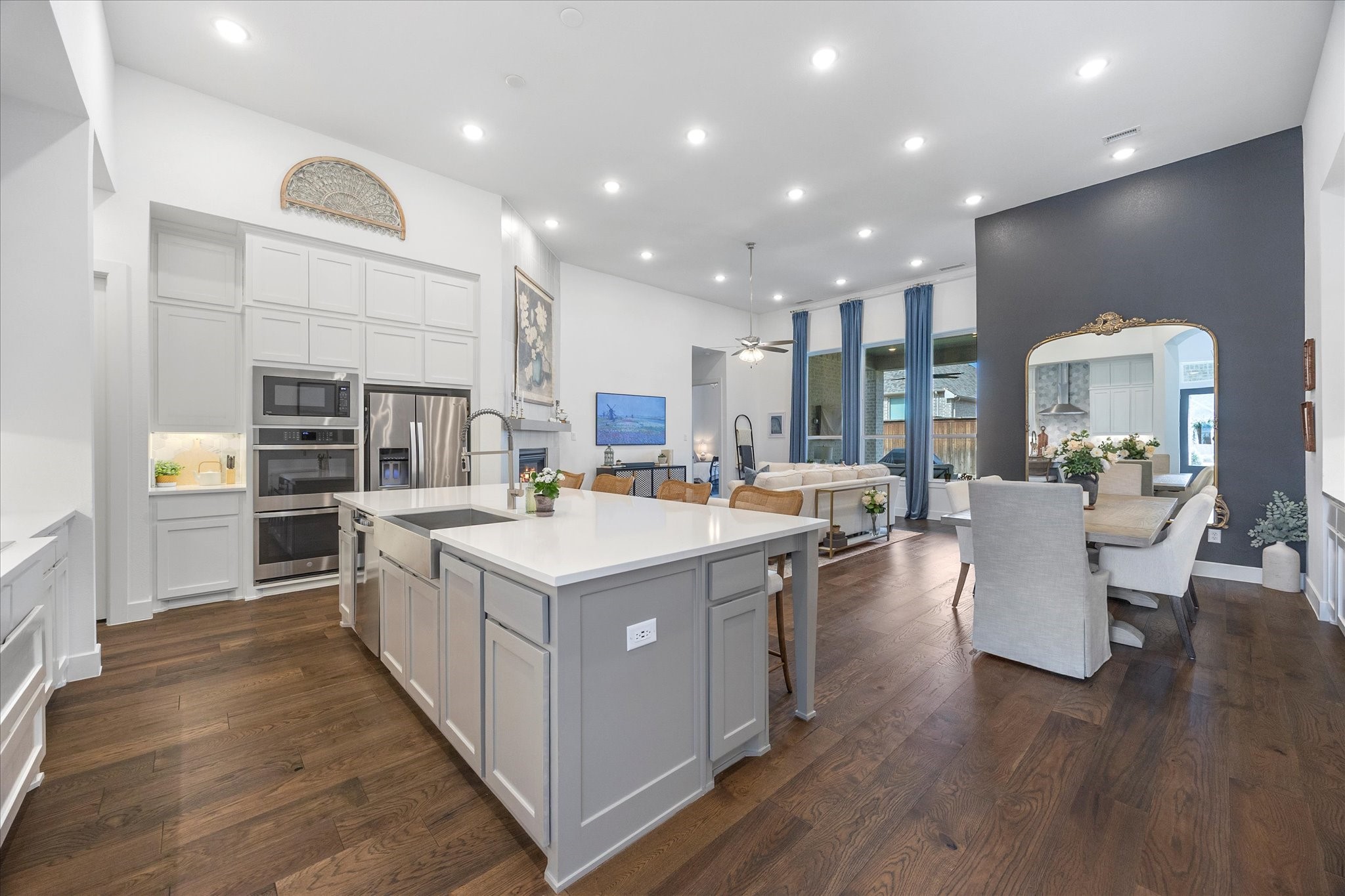 536 Petrel Drive