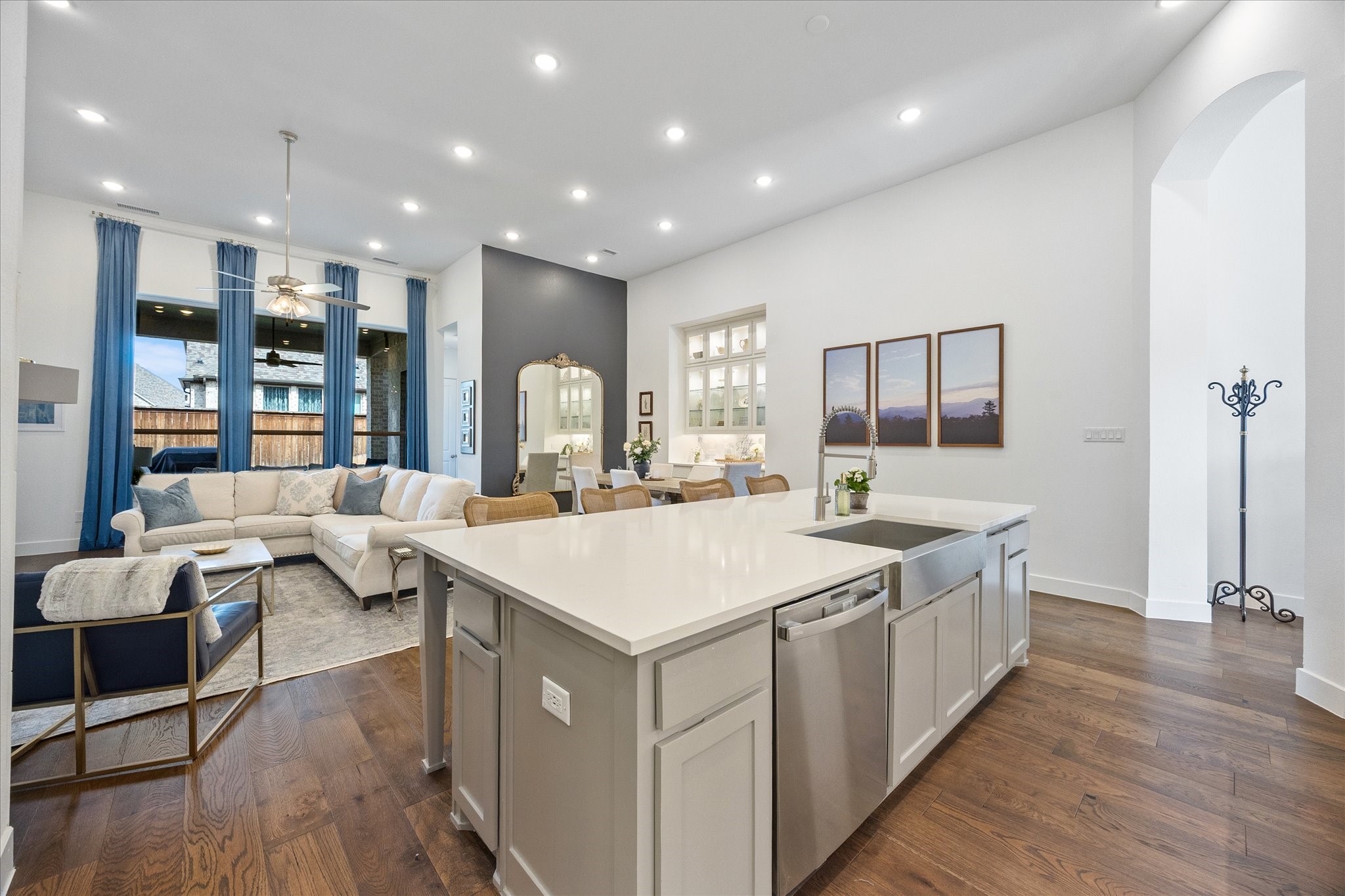 536 Petrel Drive