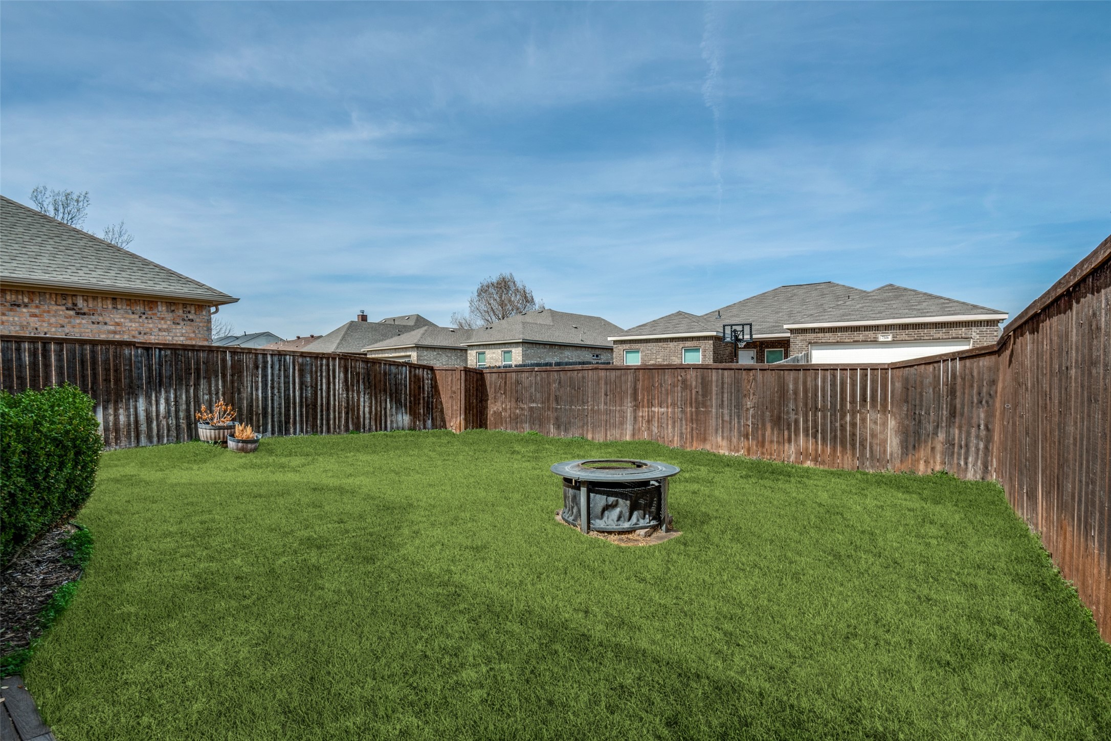 7505 Harbor Drive