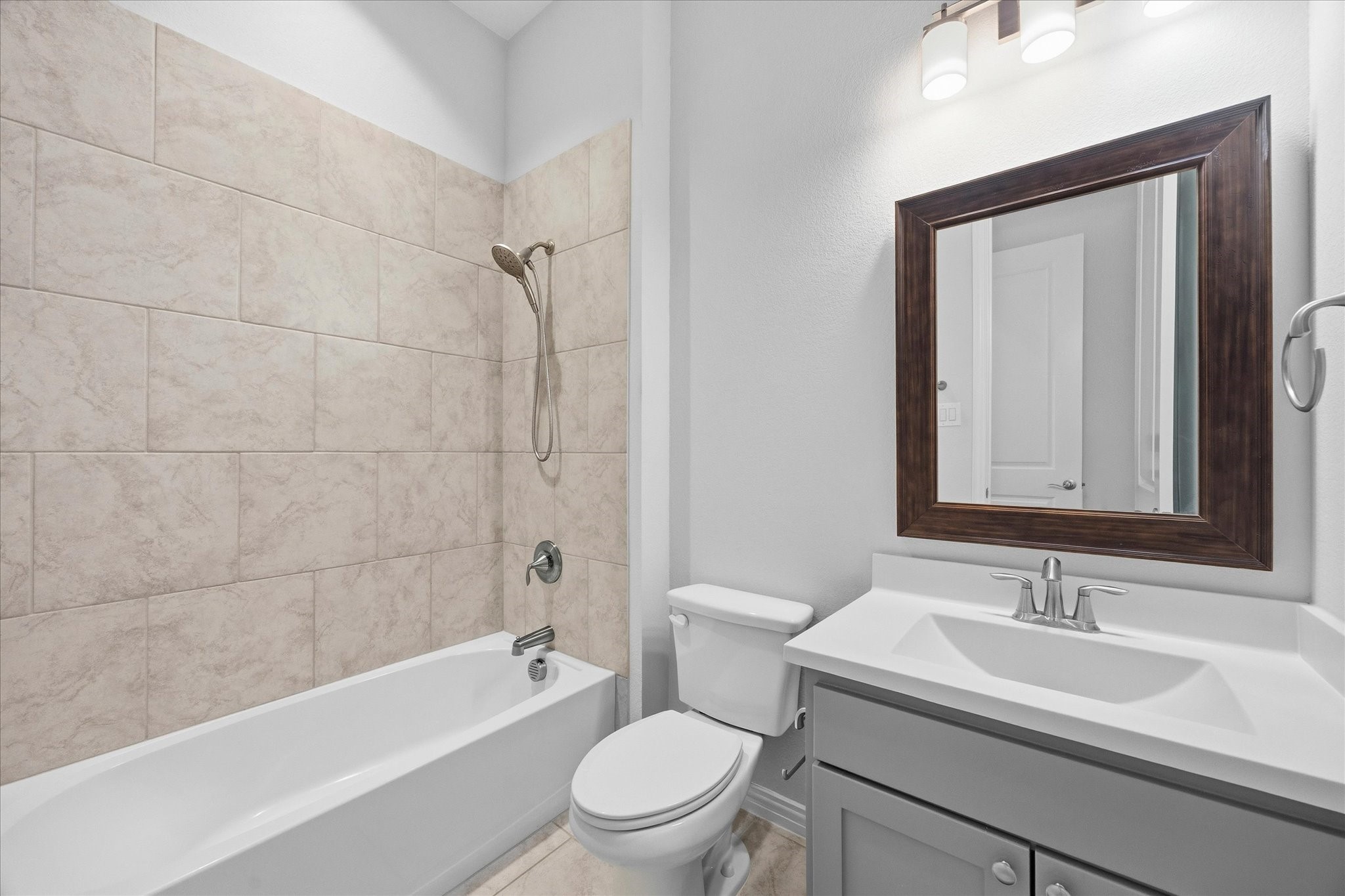 2921 Renmuir Drive