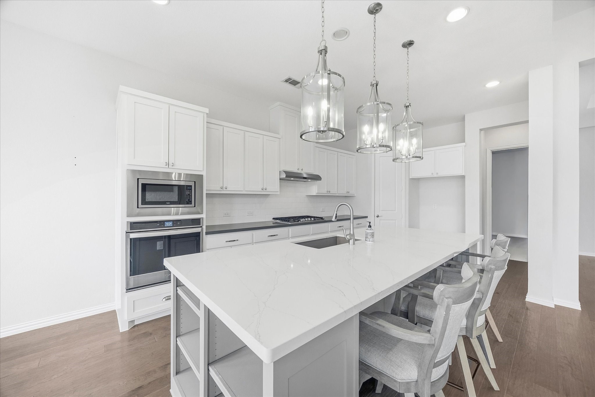 2921 Renmuir Drive