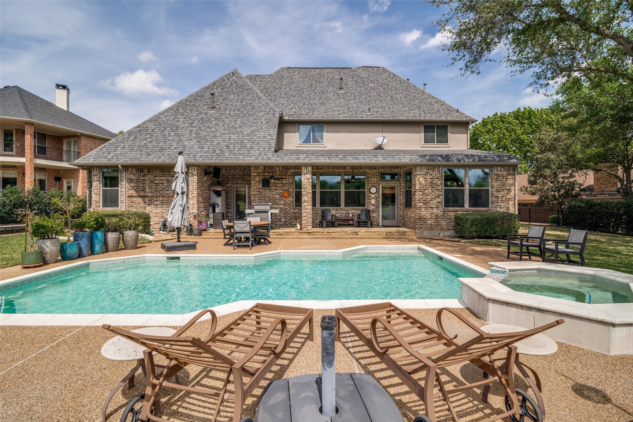 2332 Fairway Circle