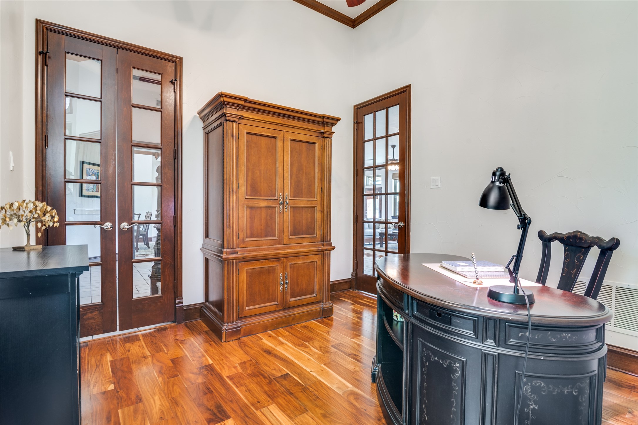 2332 Fairway Circle