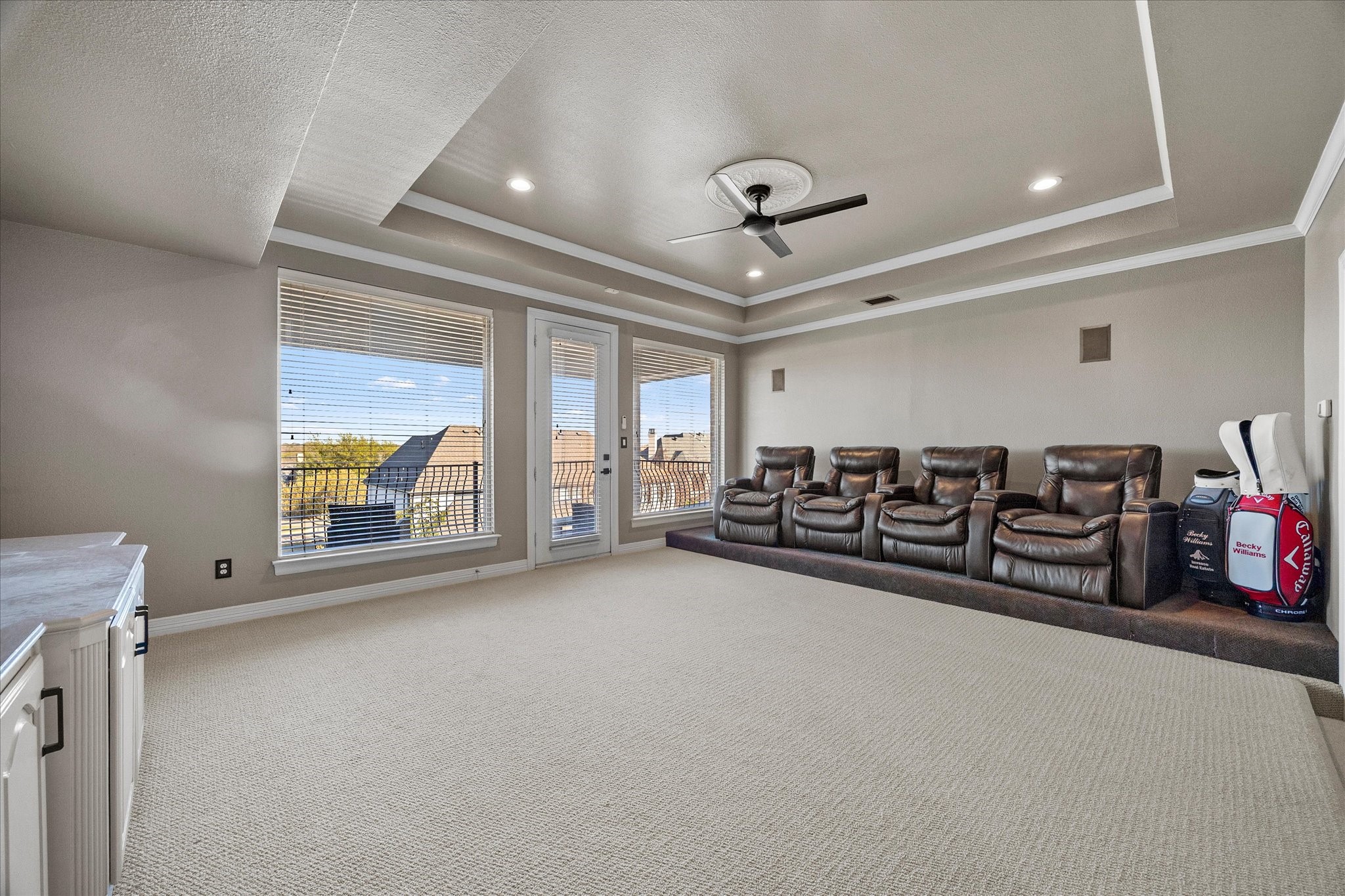 912 Country Club Drive