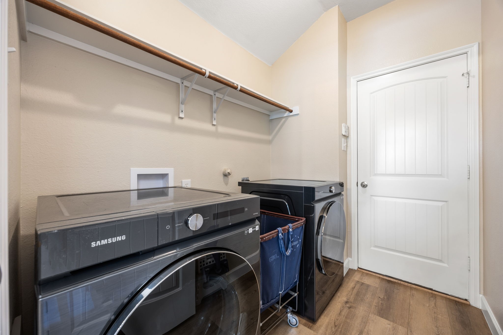 3619 Wolf Creek Lane