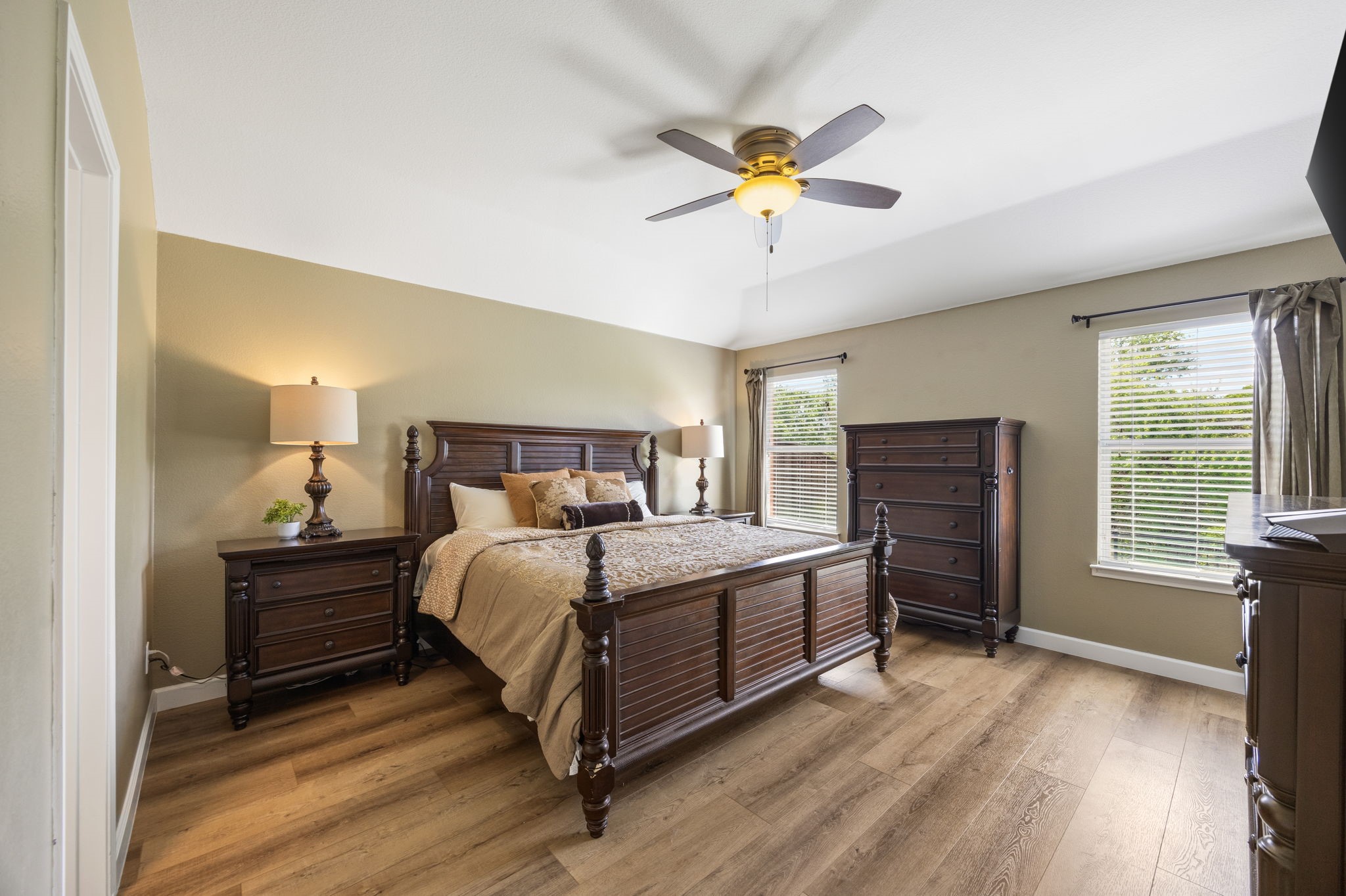 3619 Wolf Creek Lane