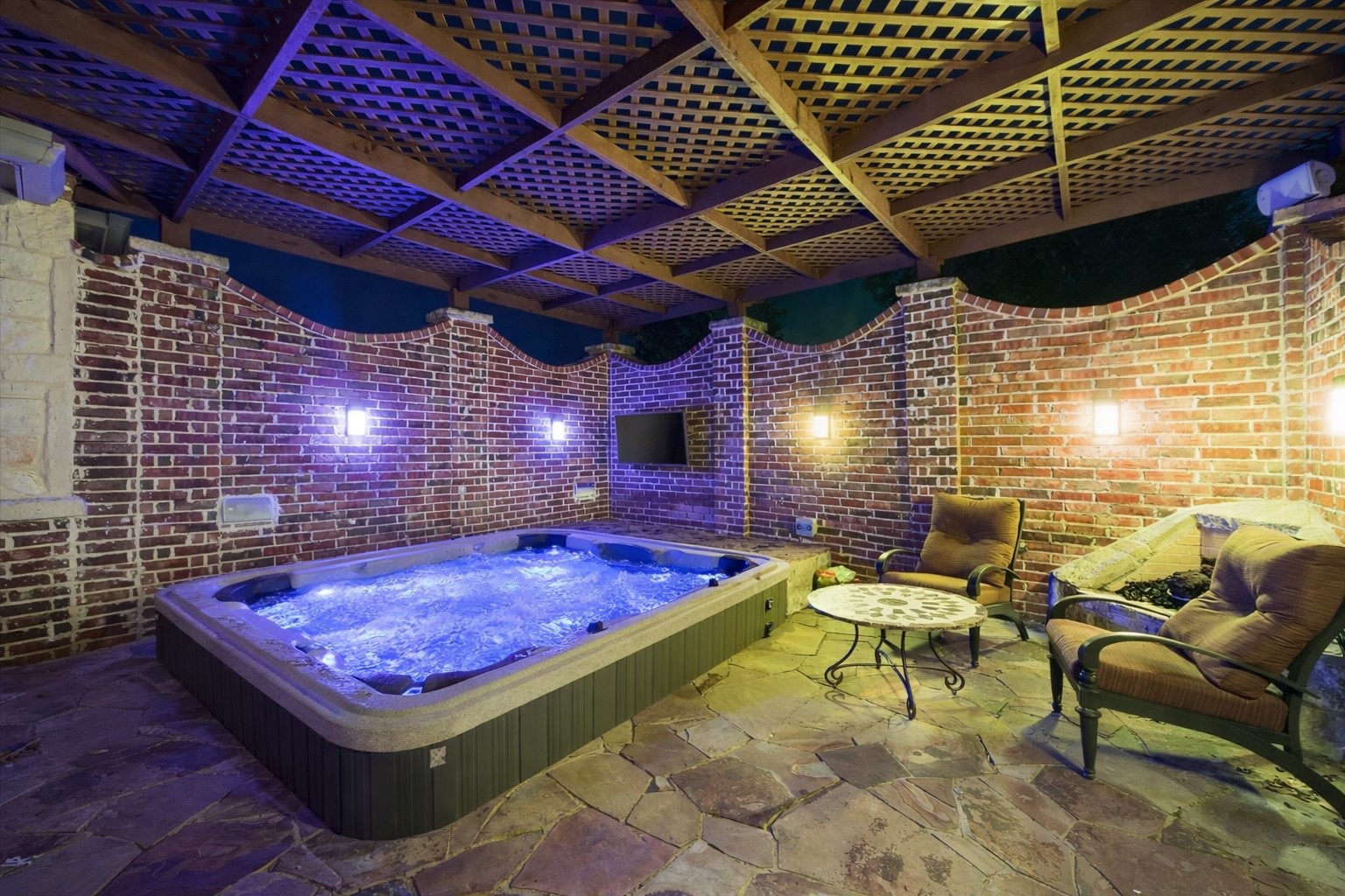 1572 Rabbit Ridge Road