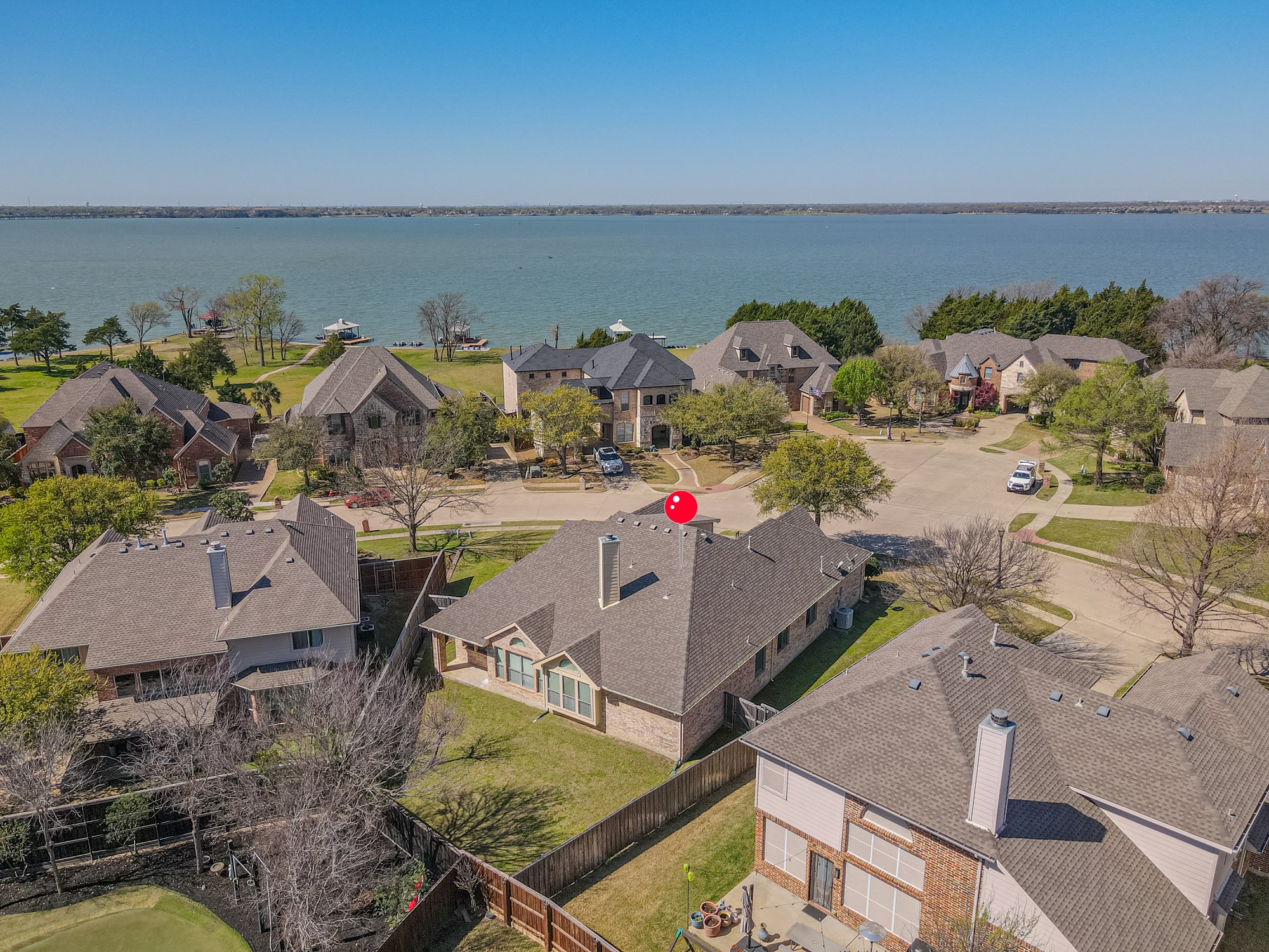 1205 Crestcove Drive