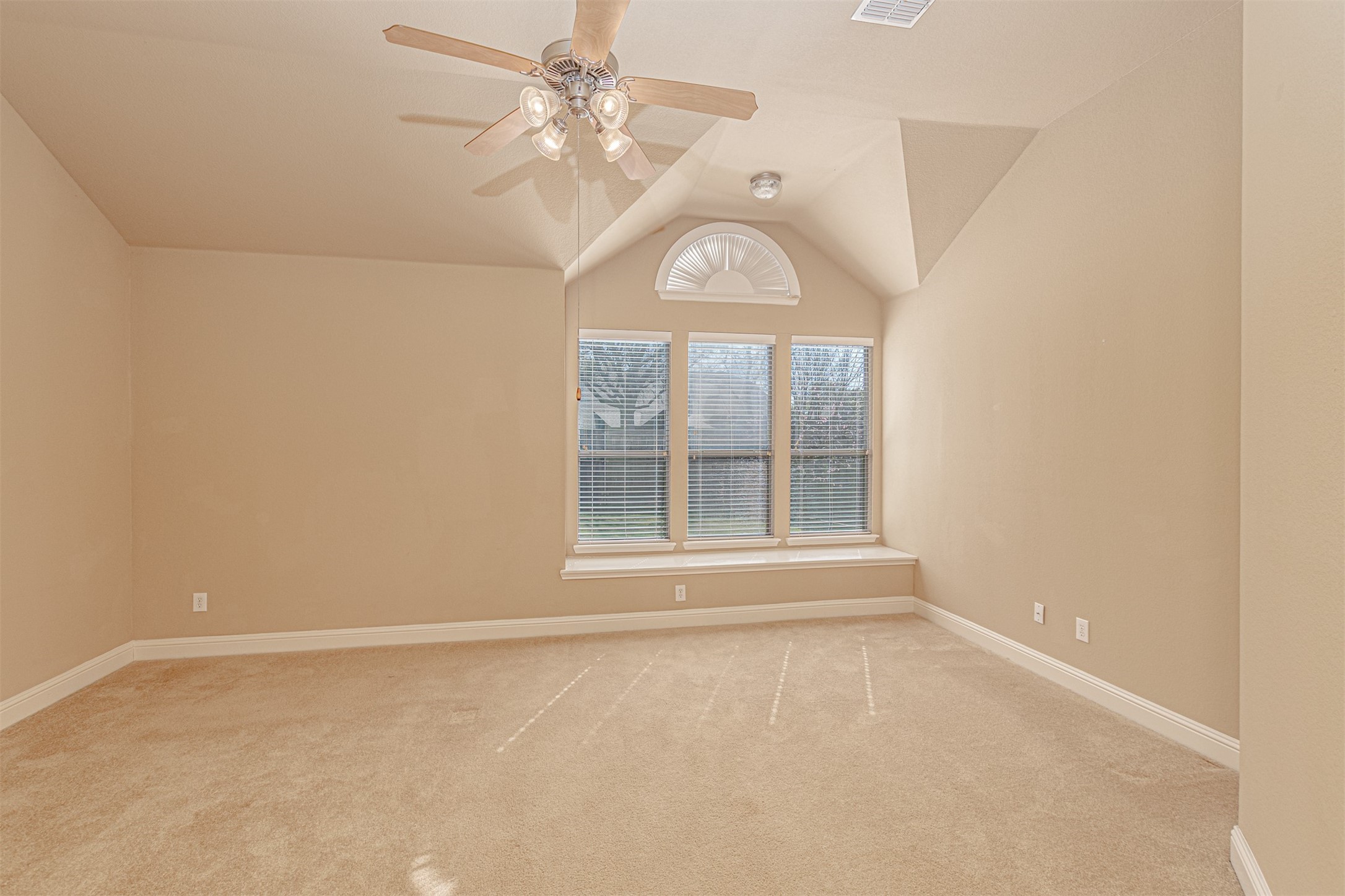 1205 Crestcove Drive