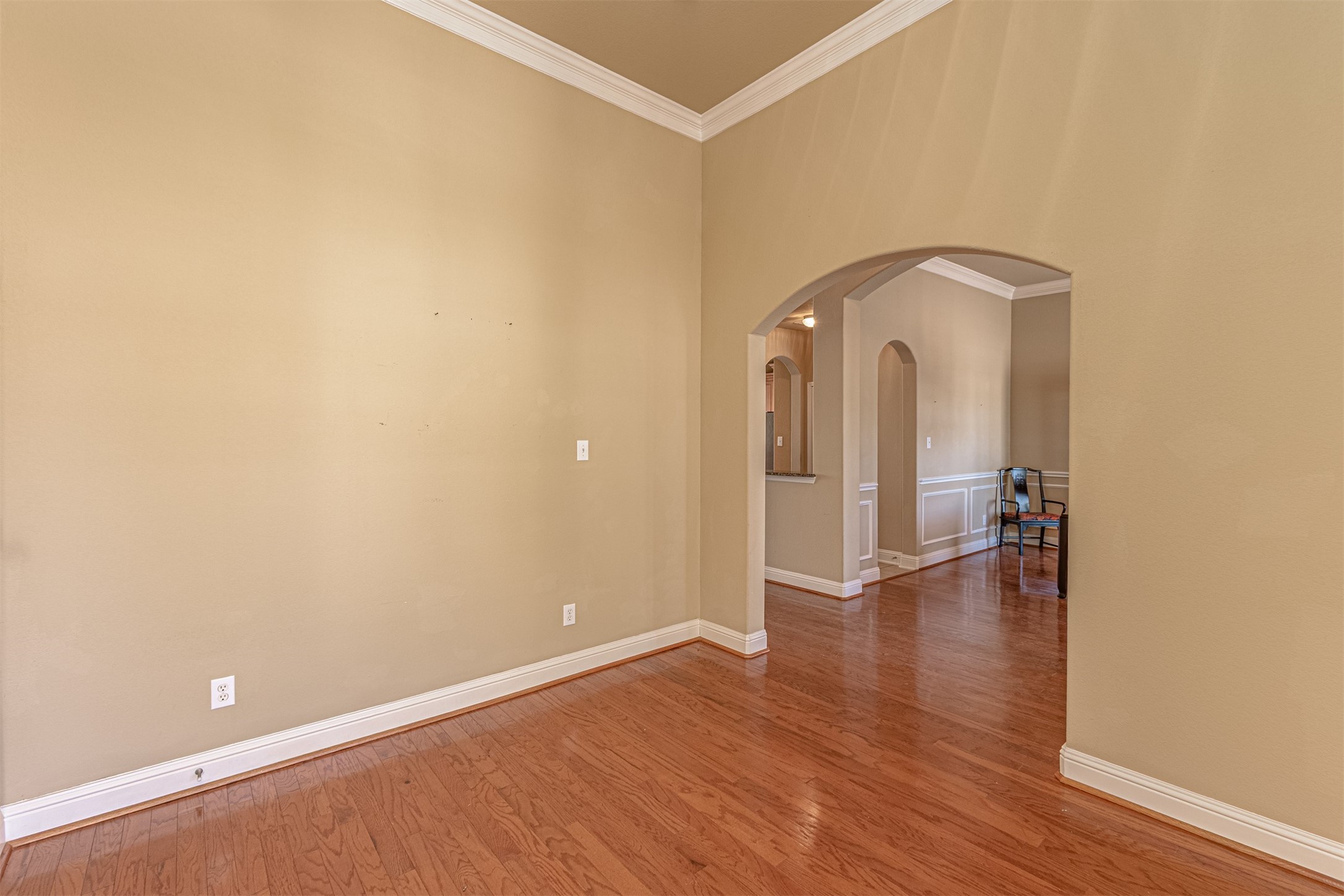 1205 Crestcove Drive