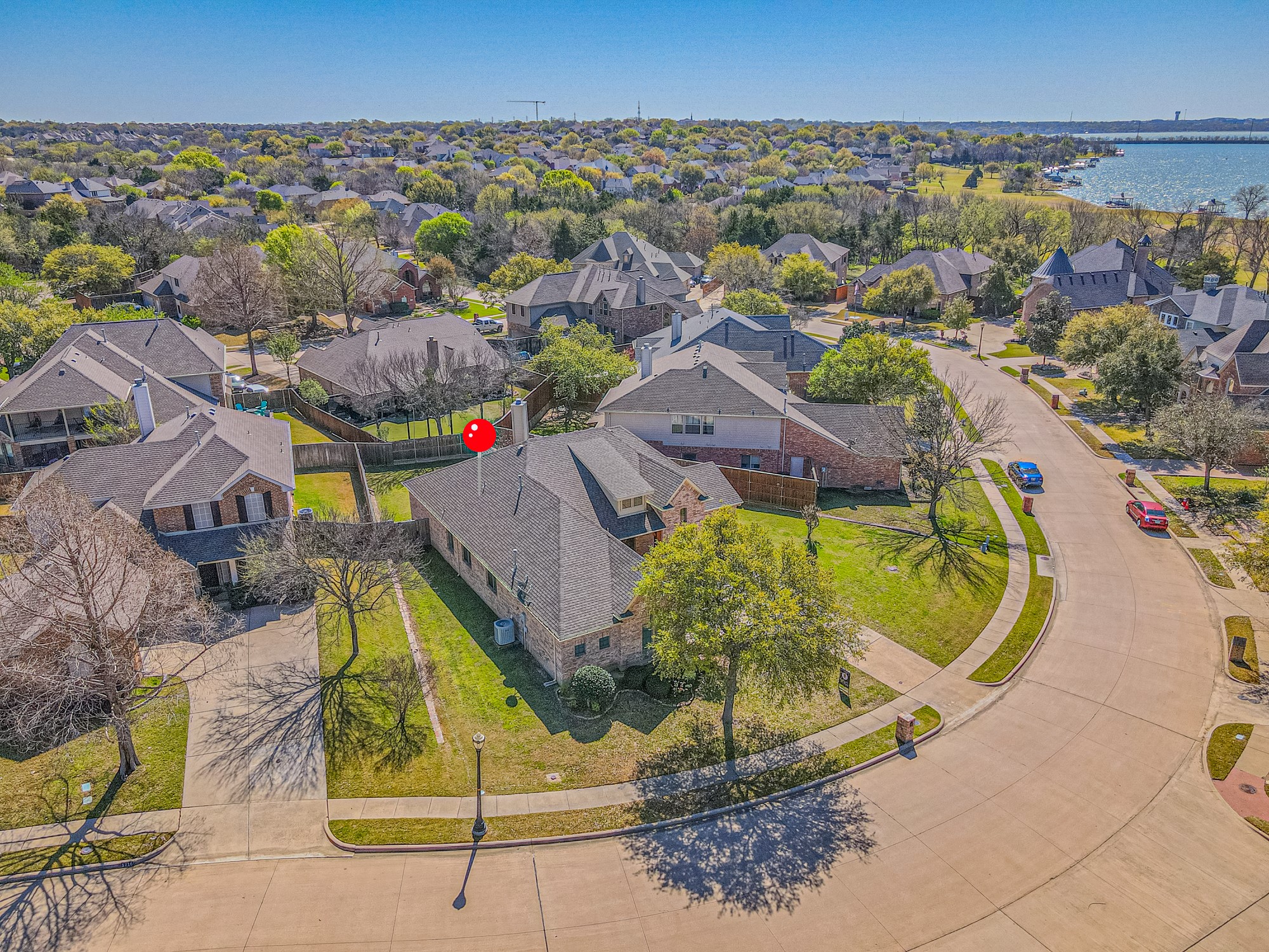 1205 Crestcove Drive