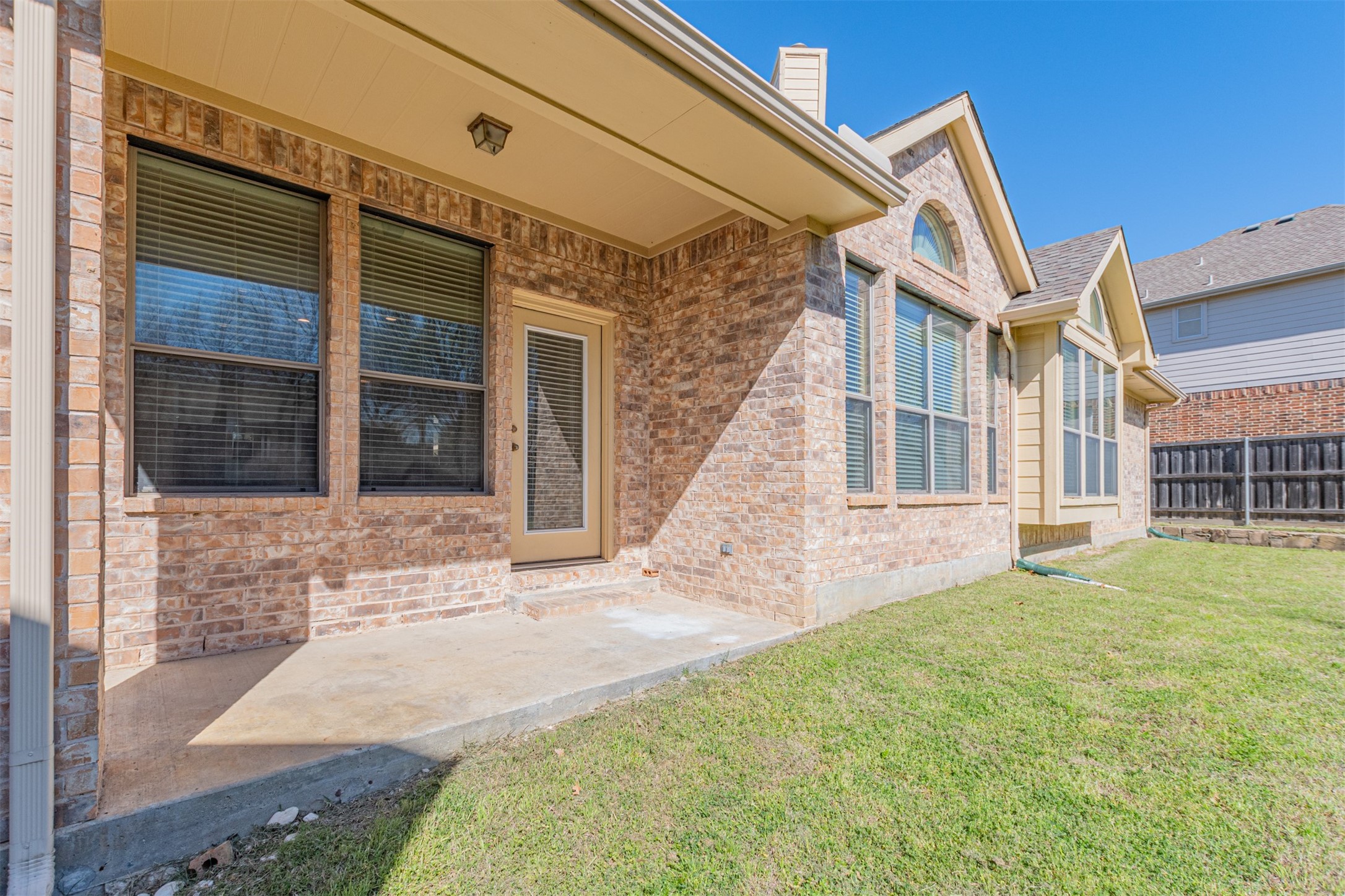 1205 Crestcove Drive