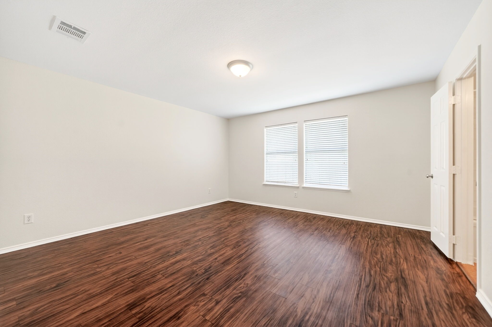 2800 Arbury Drive