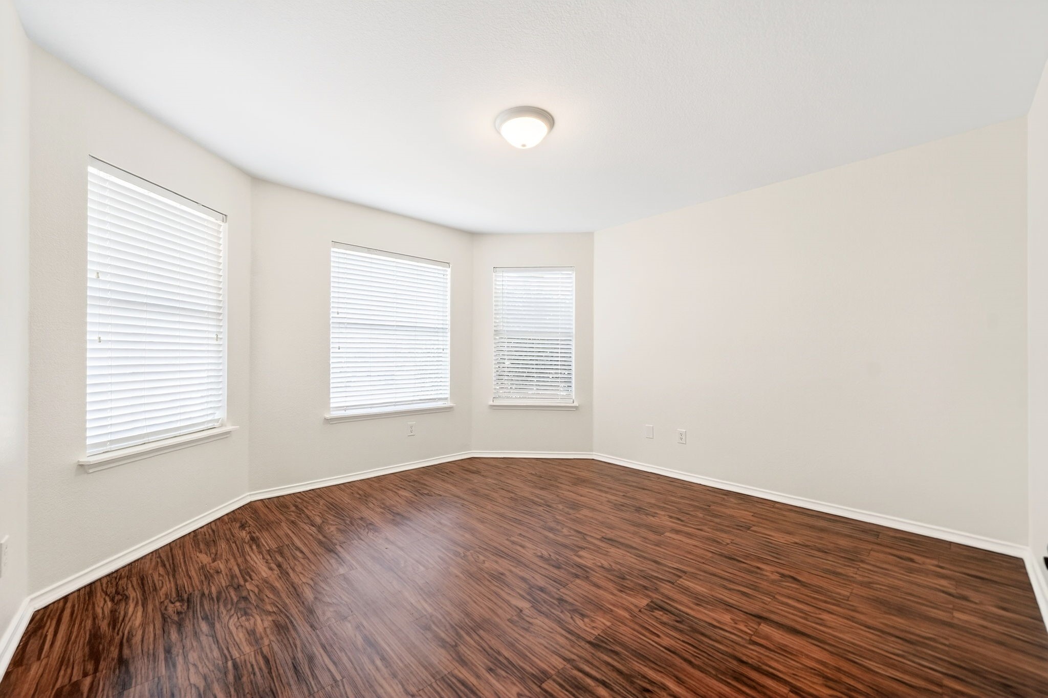 2800 Arbury Drive