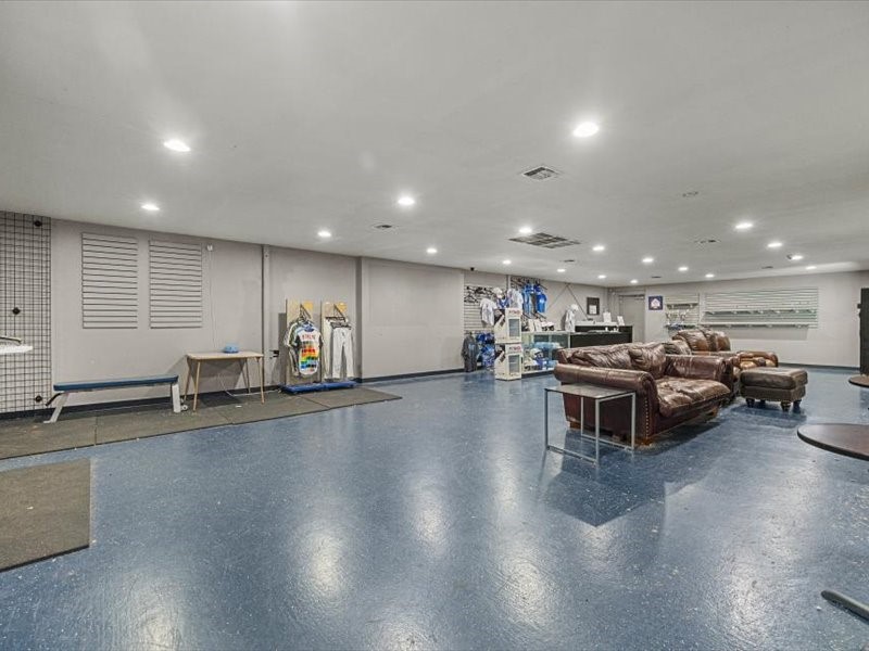 505 County Line Road