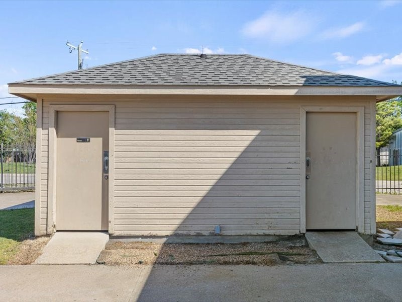 505 County Line Road