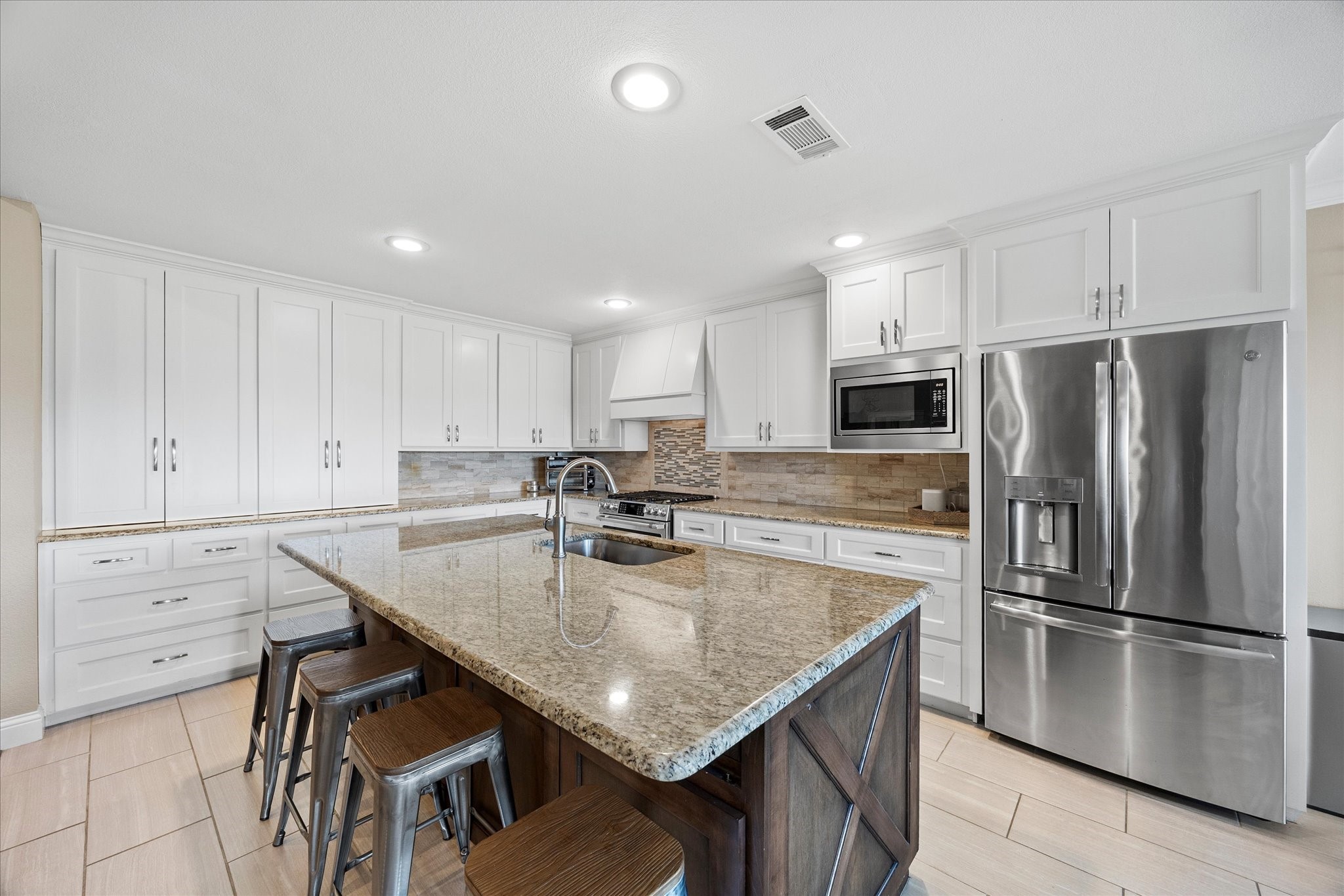 3 Crestview Circle