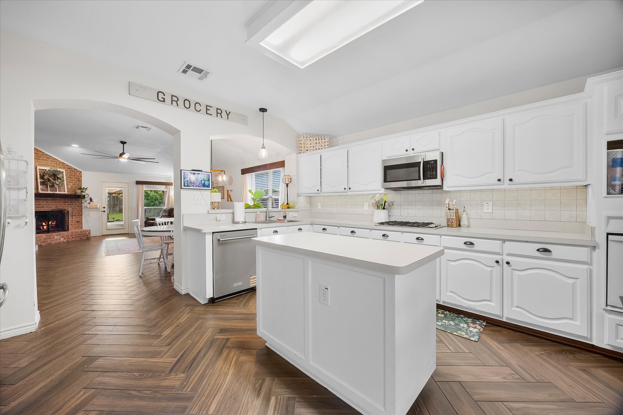 2800 Stoney Hollow Lane