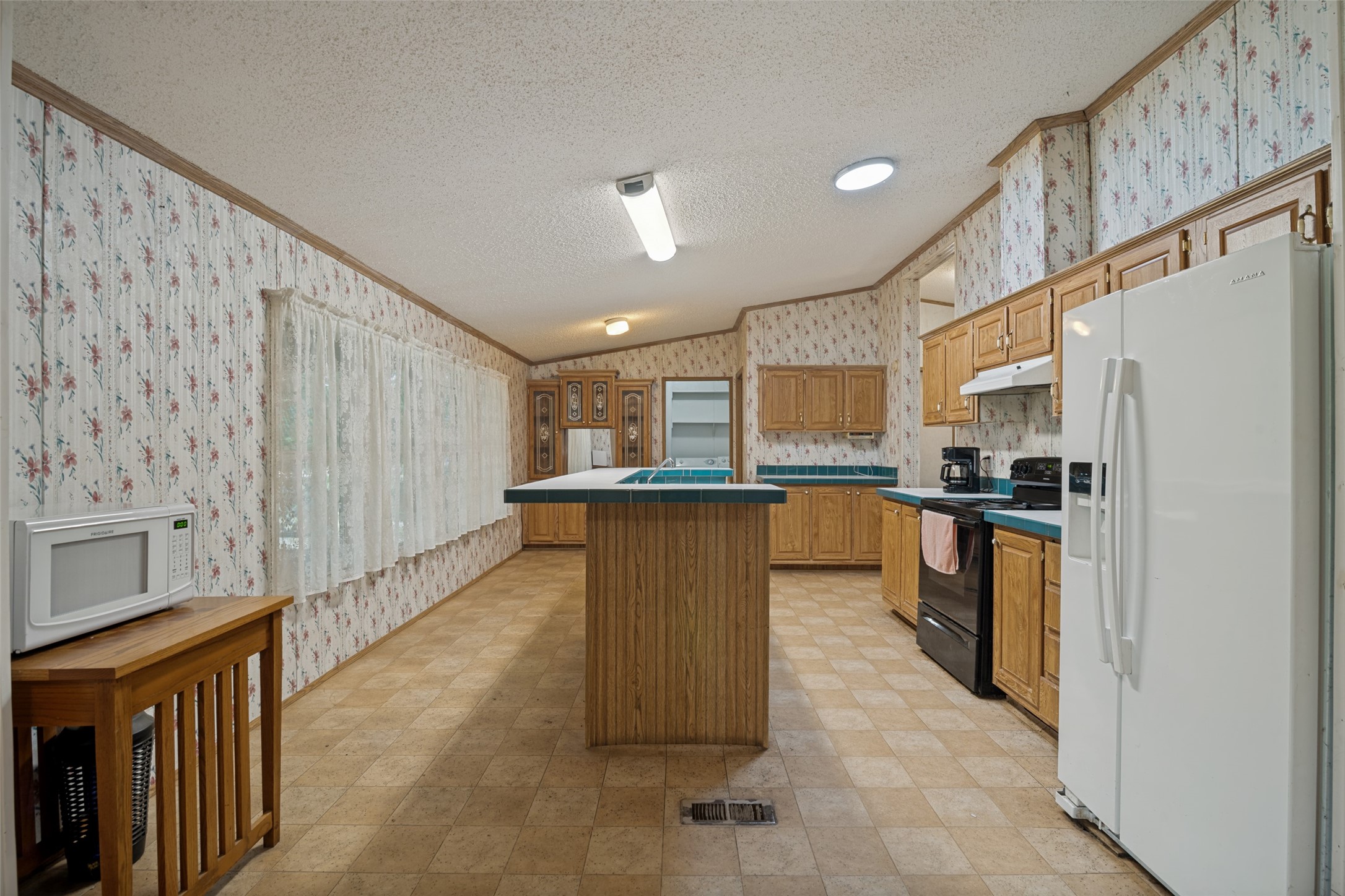 130 Meadowview Lane