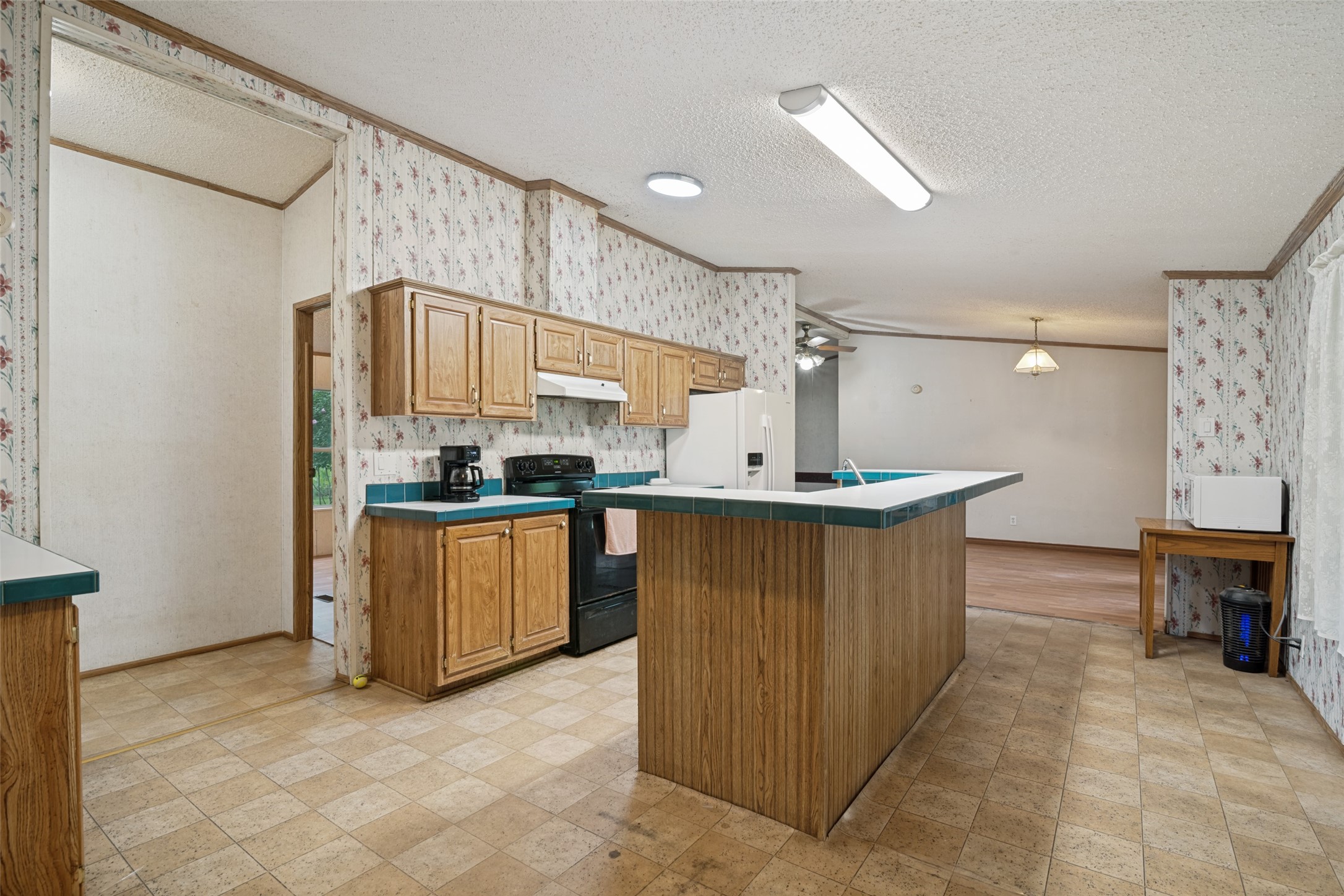 130 Meadowview Lane
