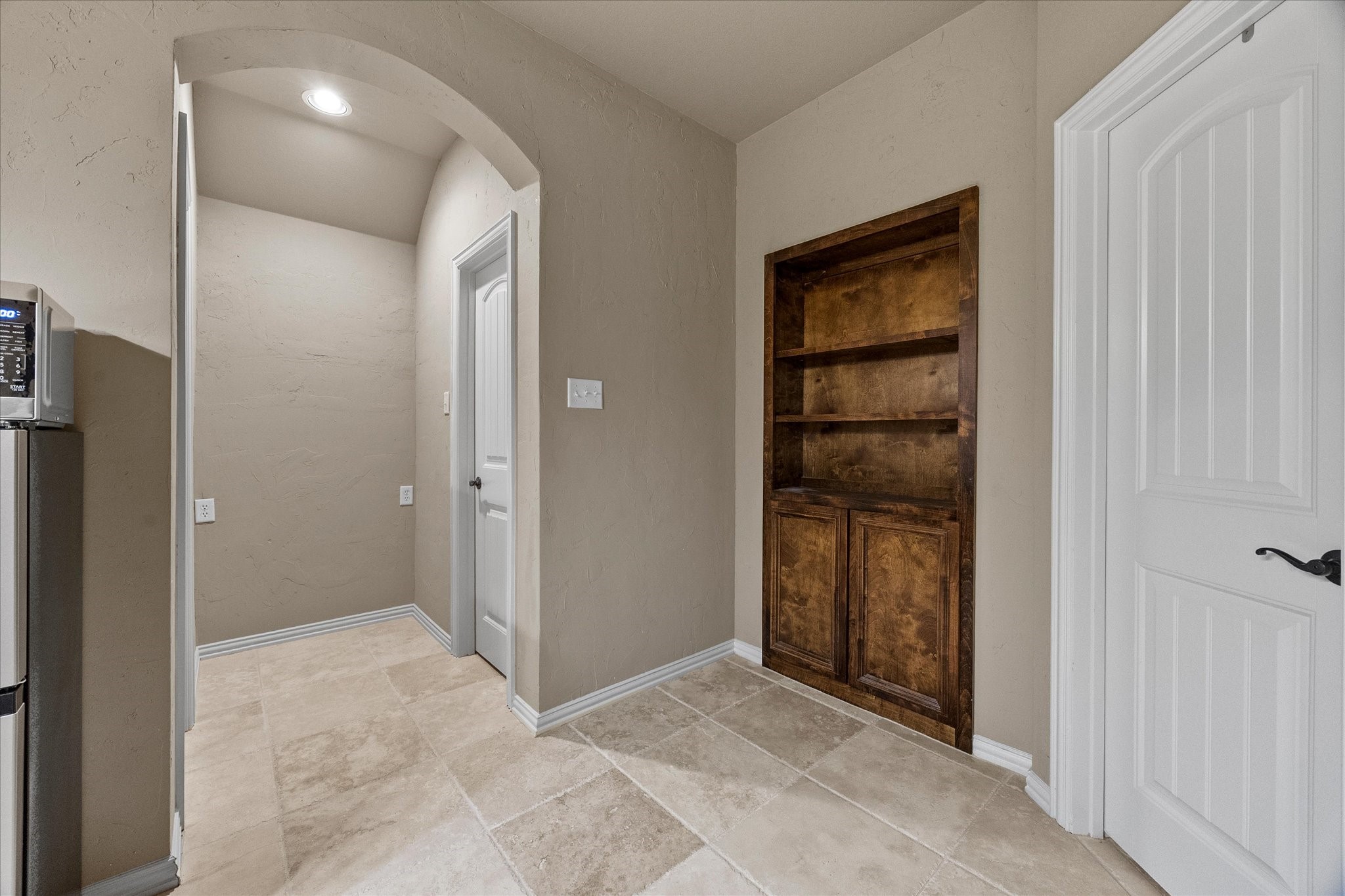 107 Sceptre Drive