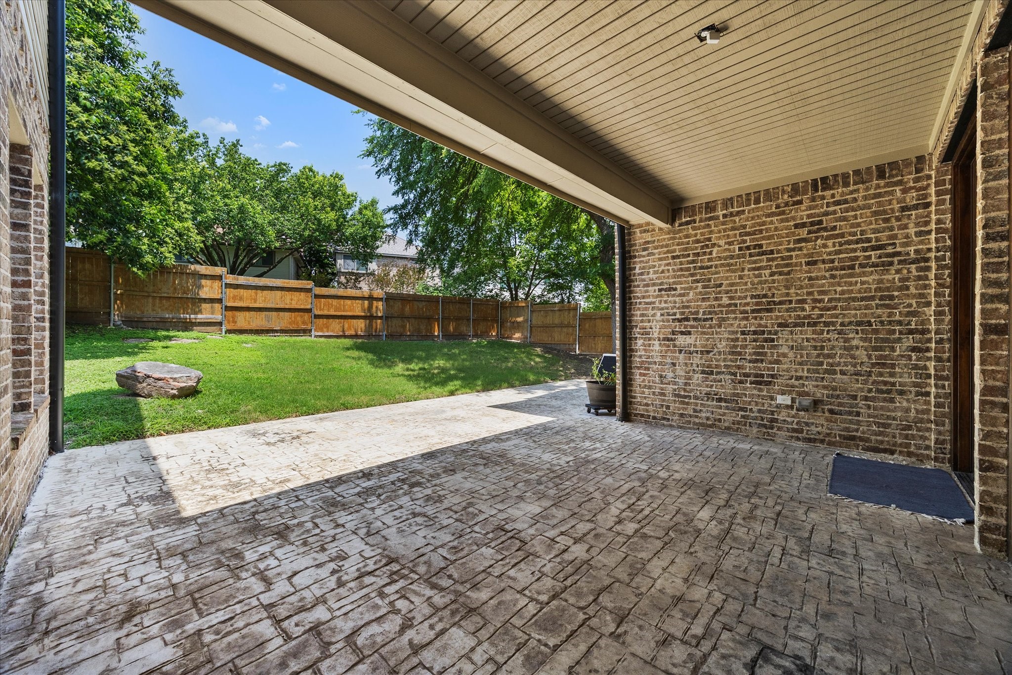 107 Sceptre Drive