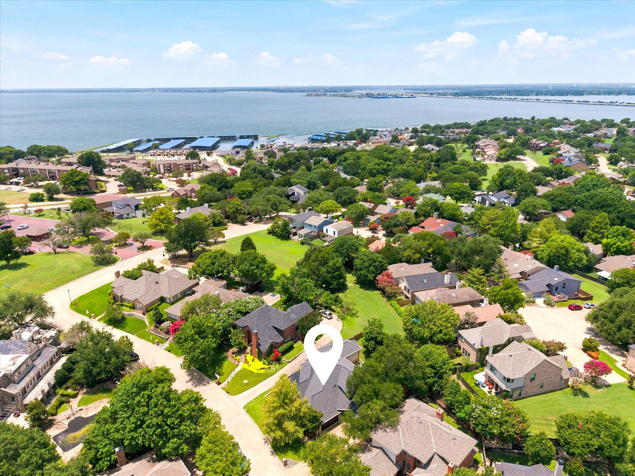 107 Sceptre Drive