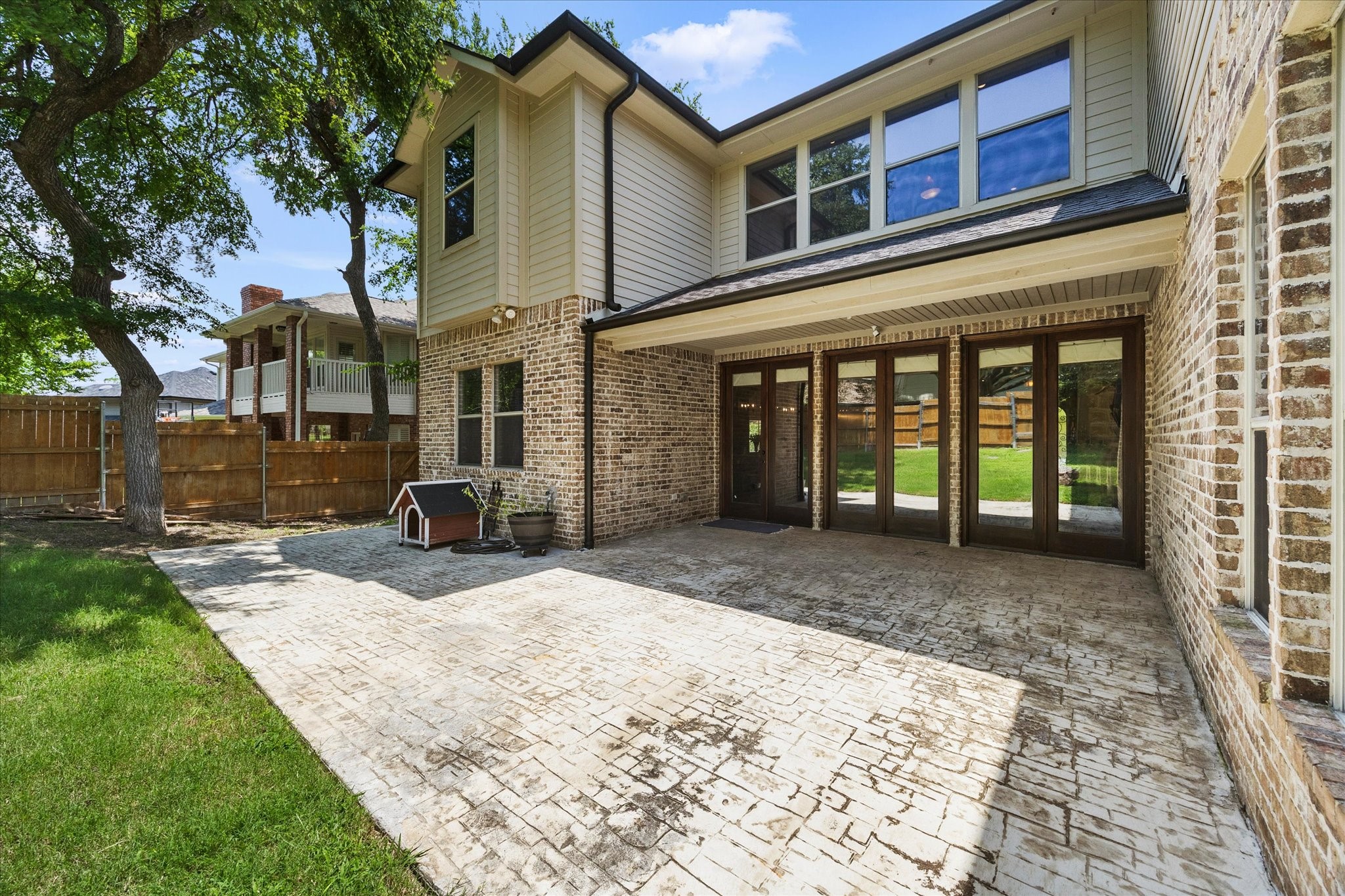107 Sceptre Drive