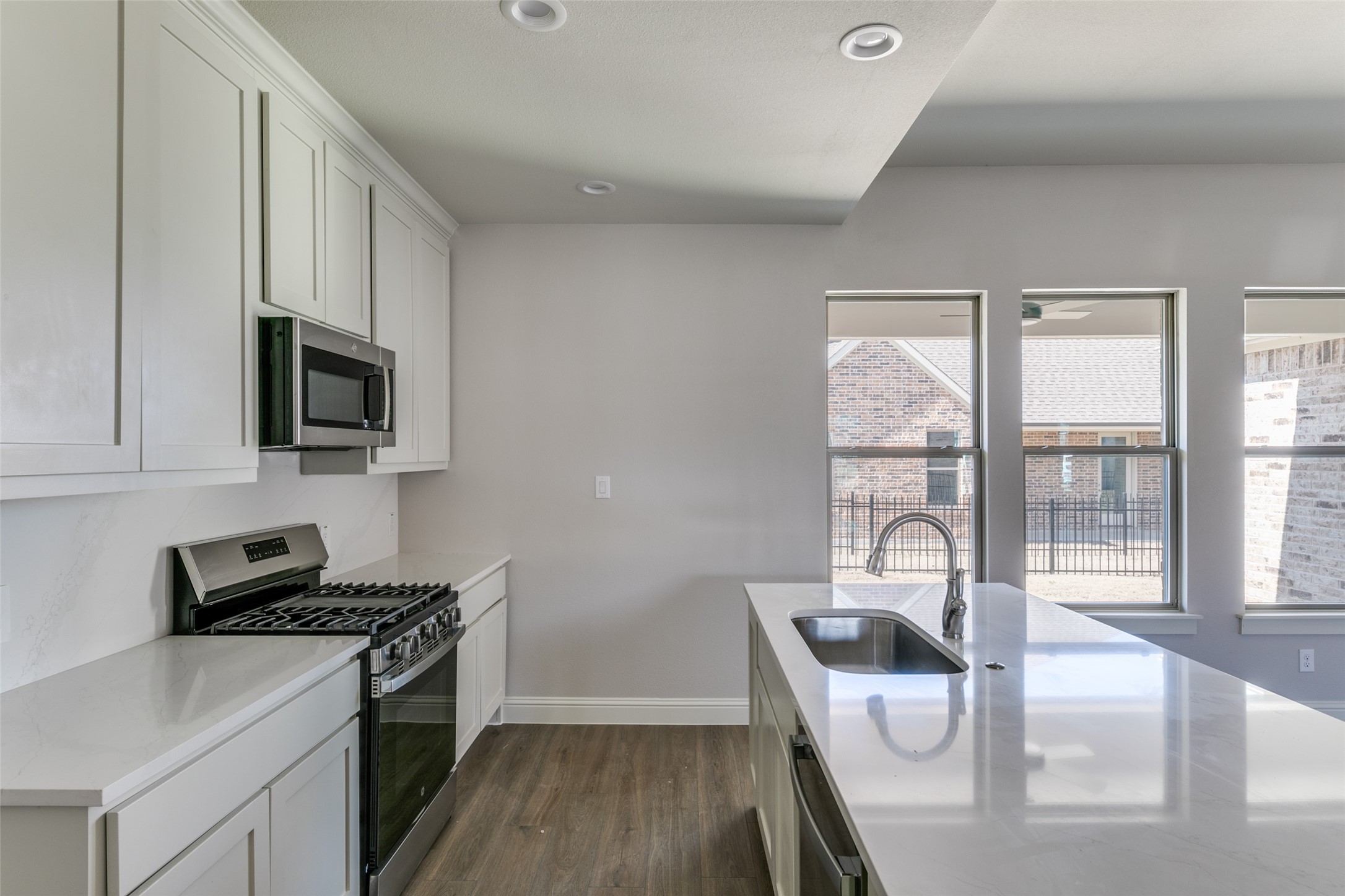 622 Community Lane
