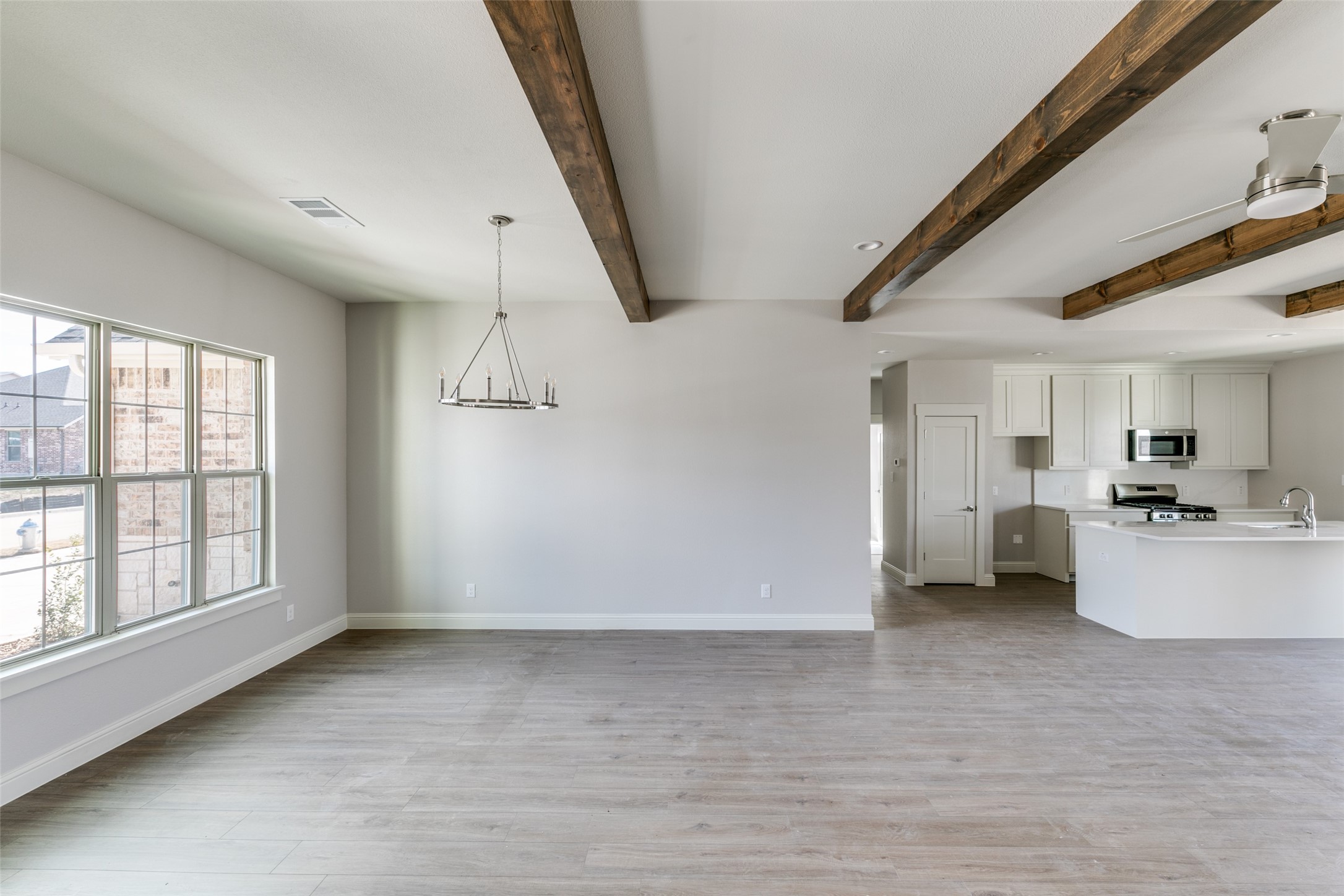 622 Community Lane