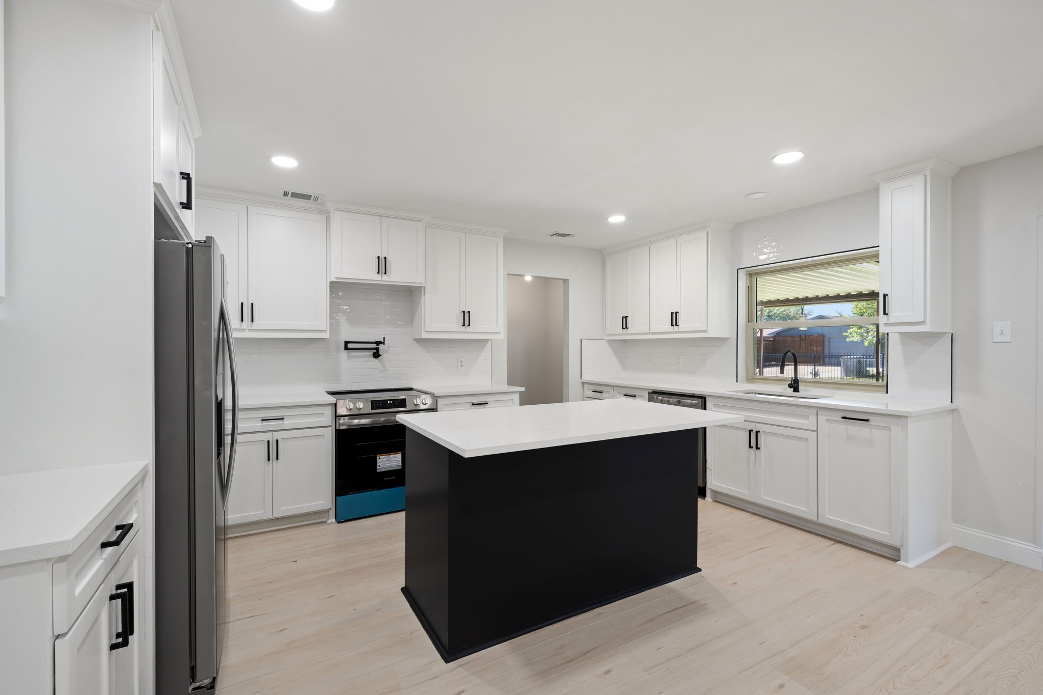 1700 Jasmine Lane
