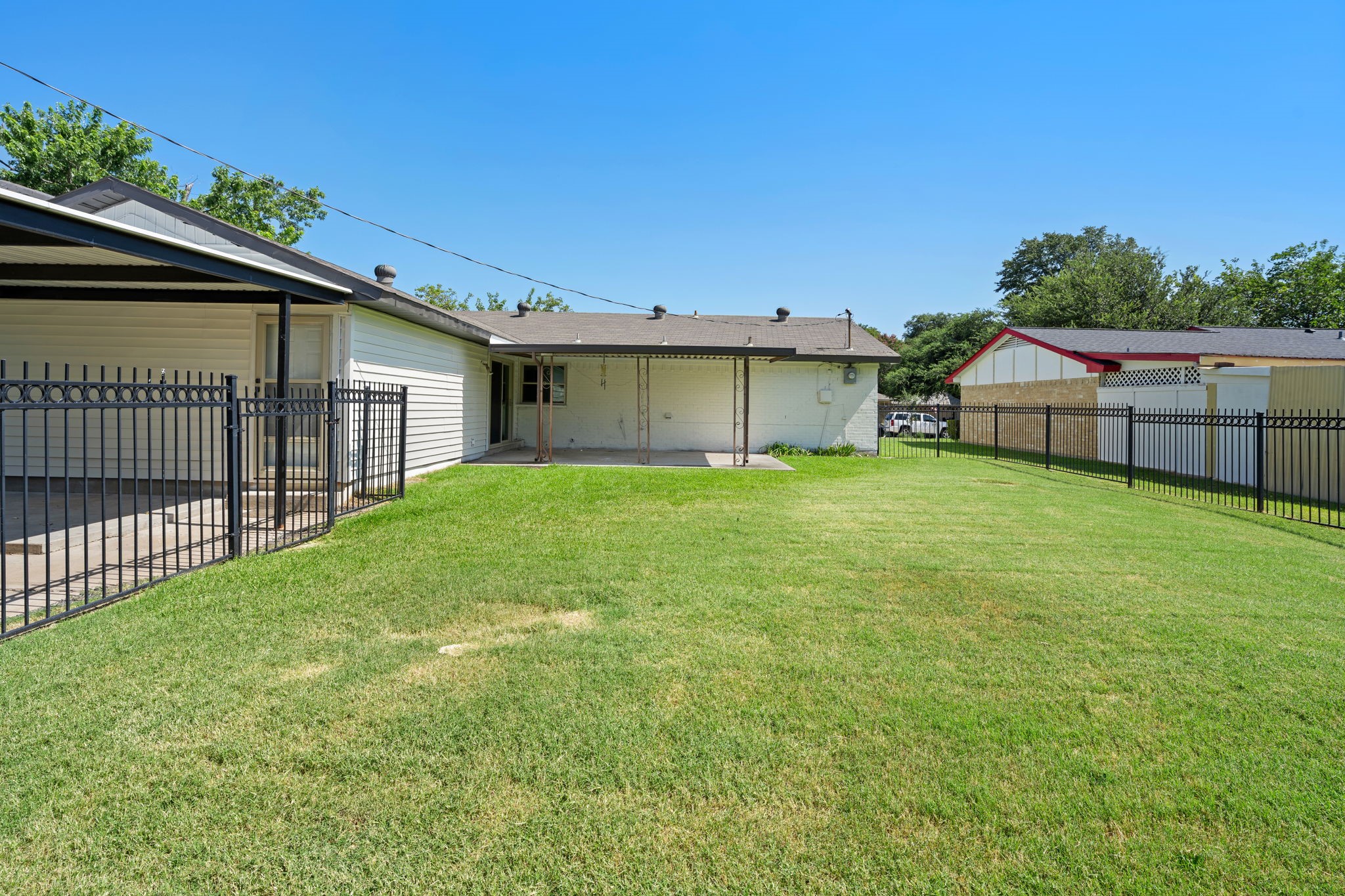 1700 Jasmine Lane