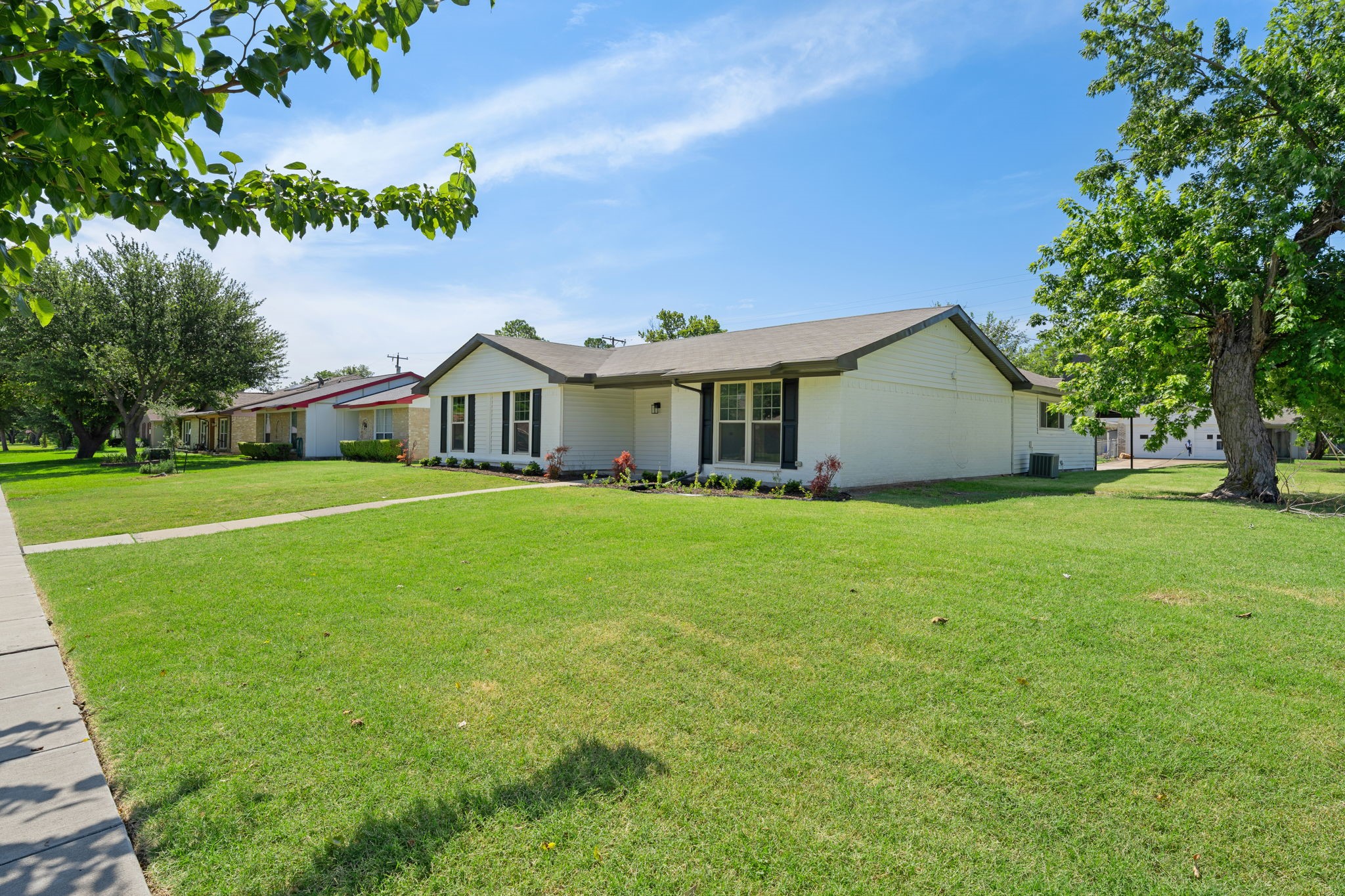 1700 Jasmine Lane