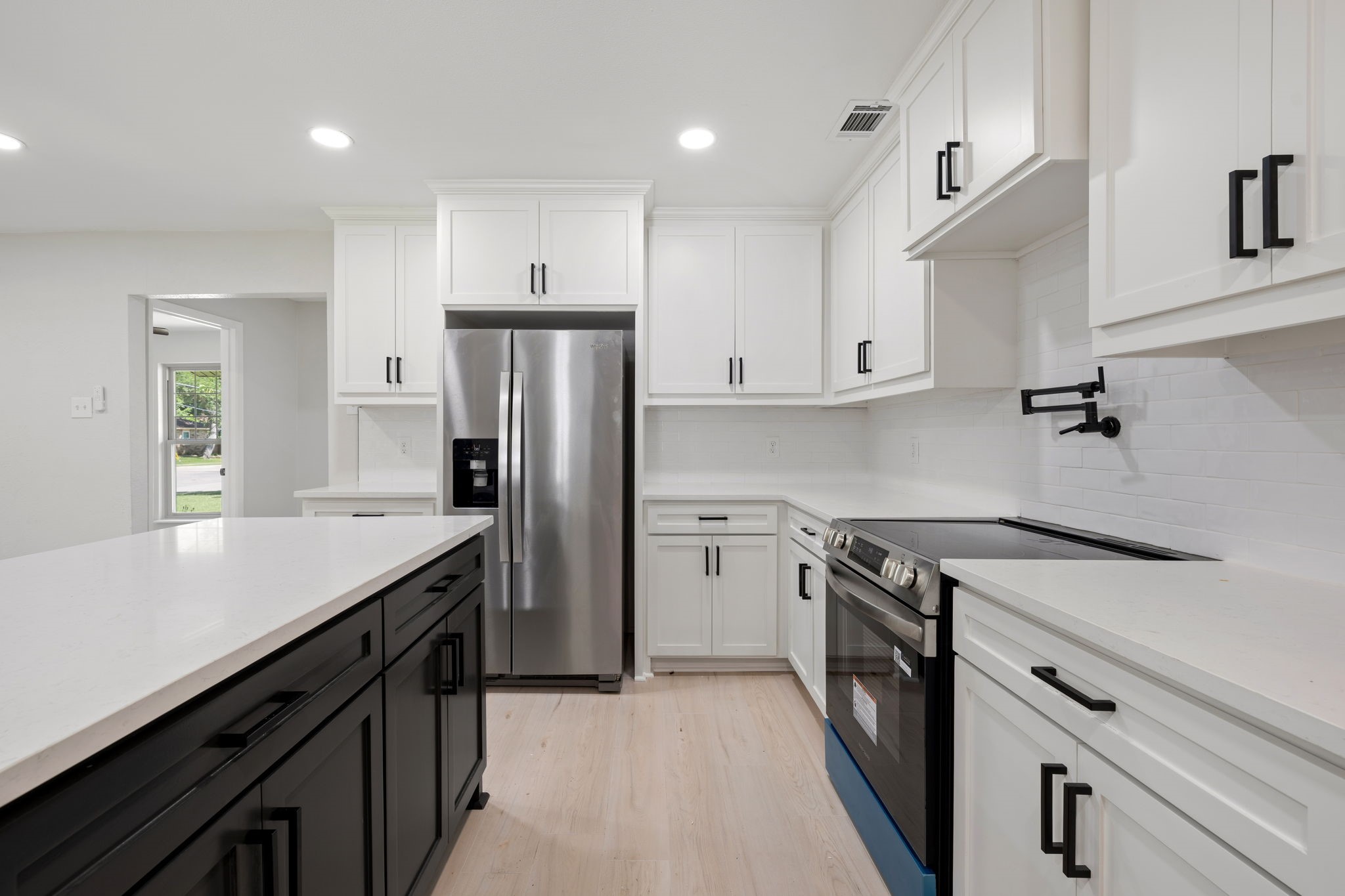 1700 Jasmine Lane