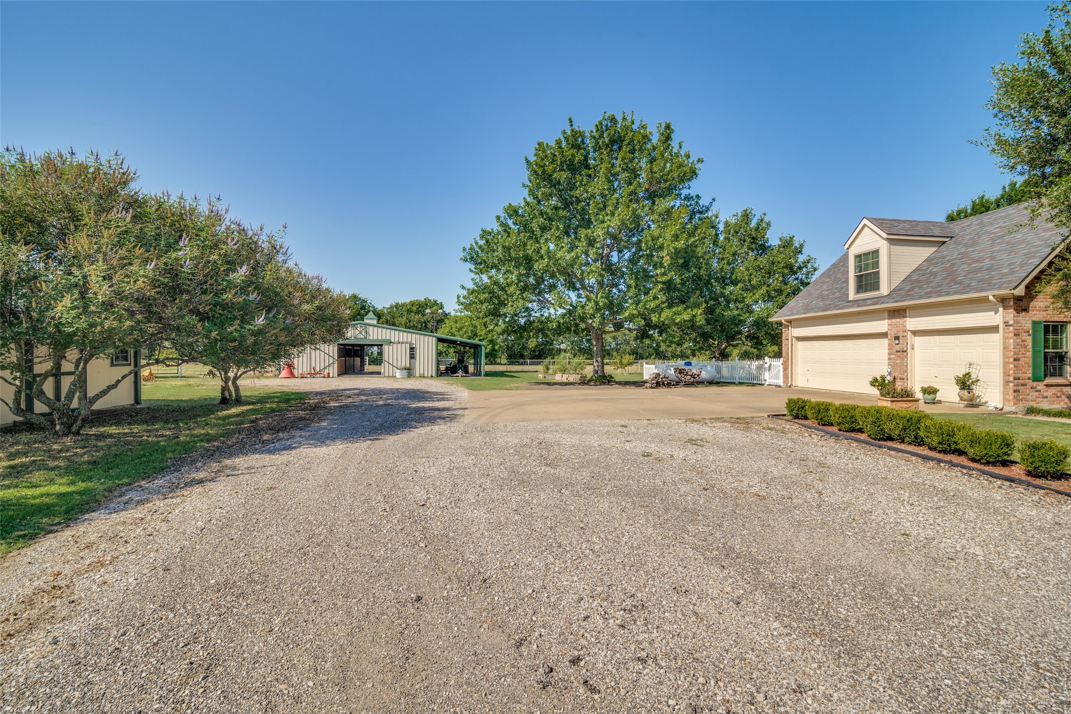 2412 Coyote Run Road