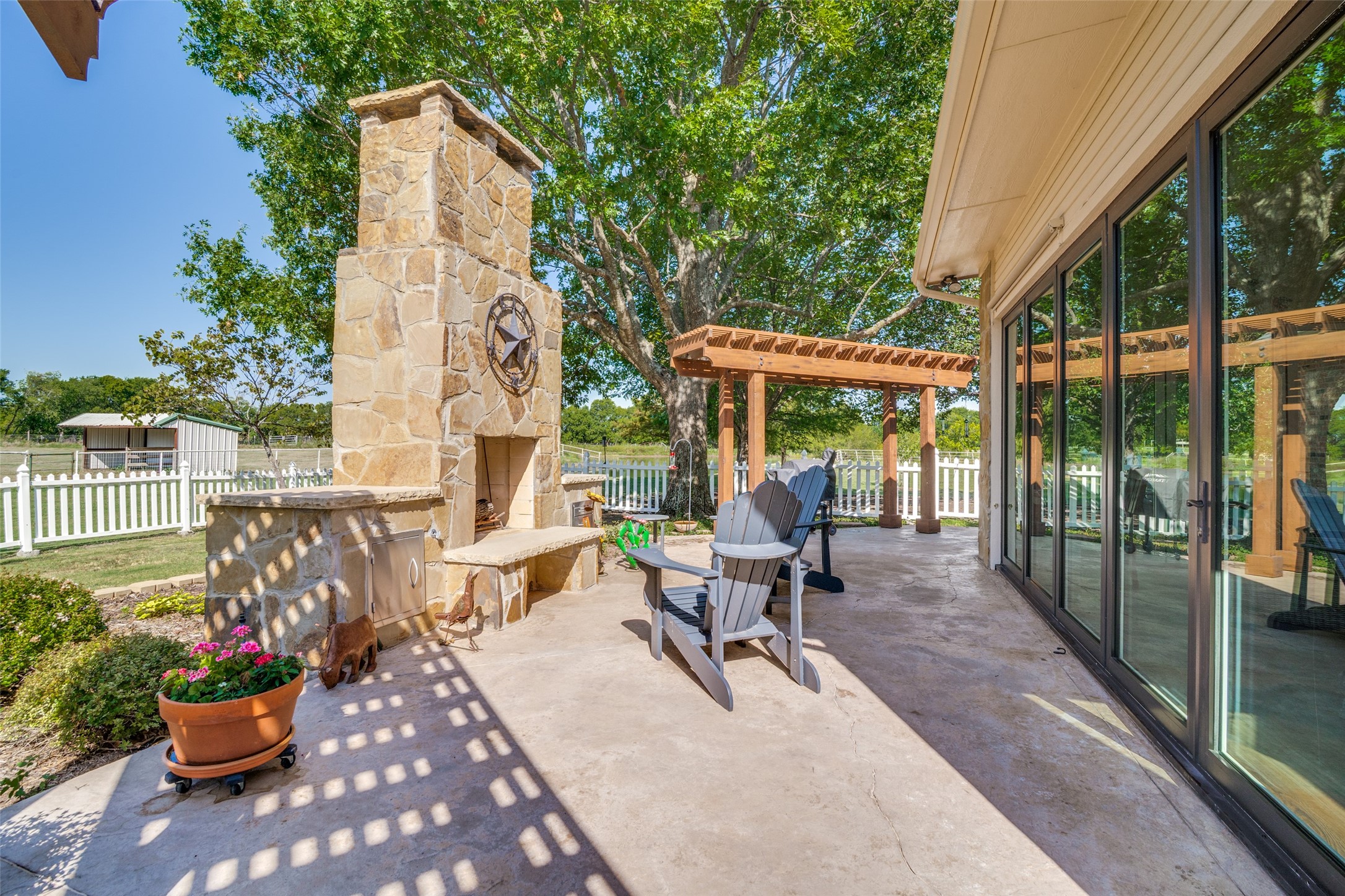 2412 Coyote Run Road