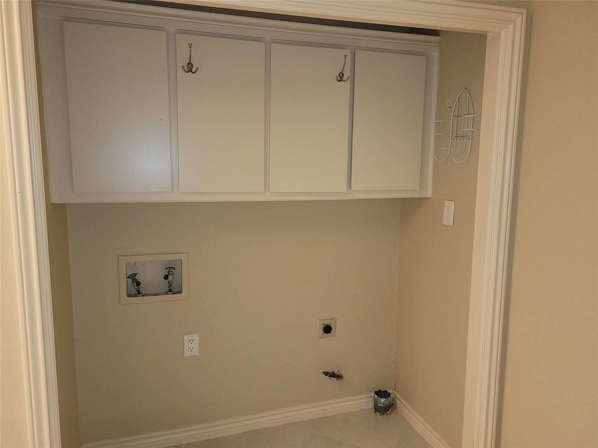 303 & 305 Shoreview Drive