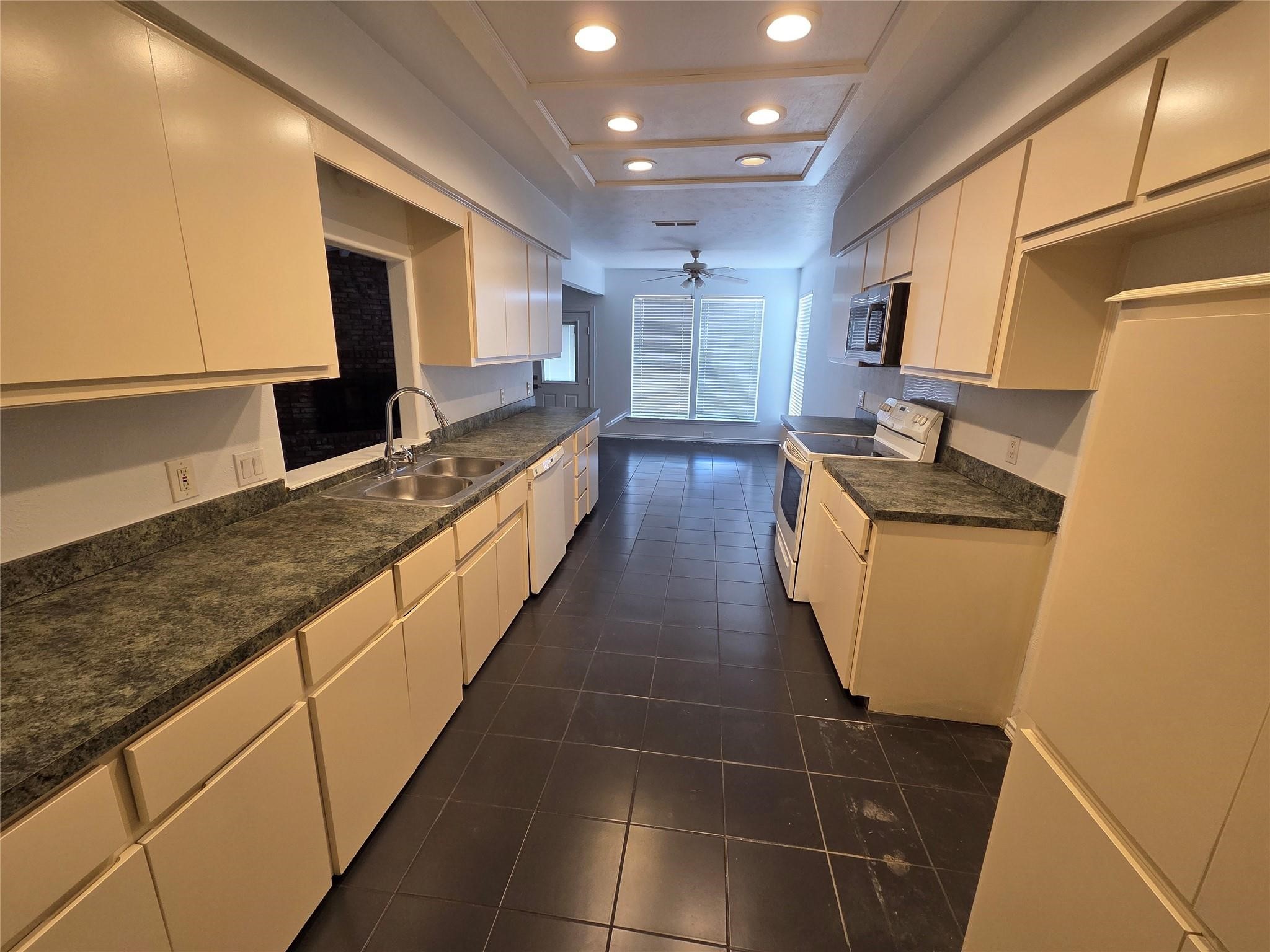 303 Shoreview Drive