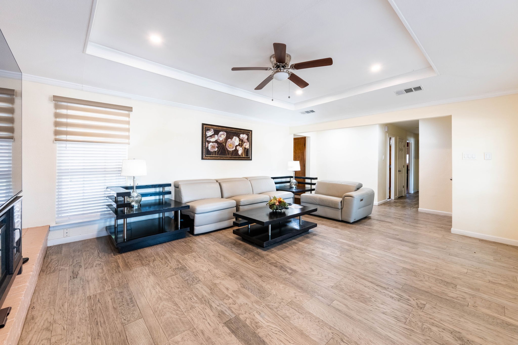 5505 Edgewater Circle