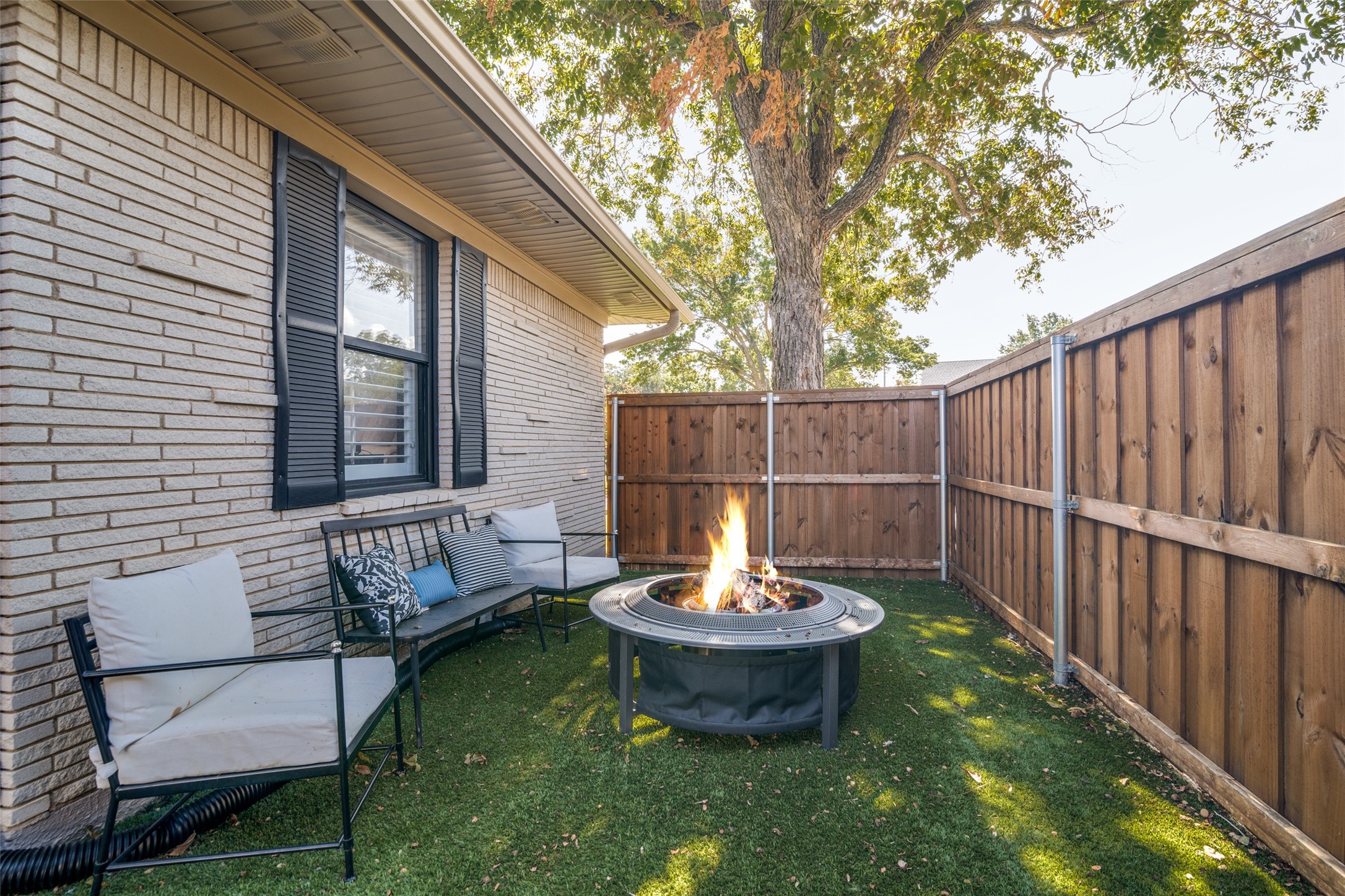 9005 Livenshire Drive