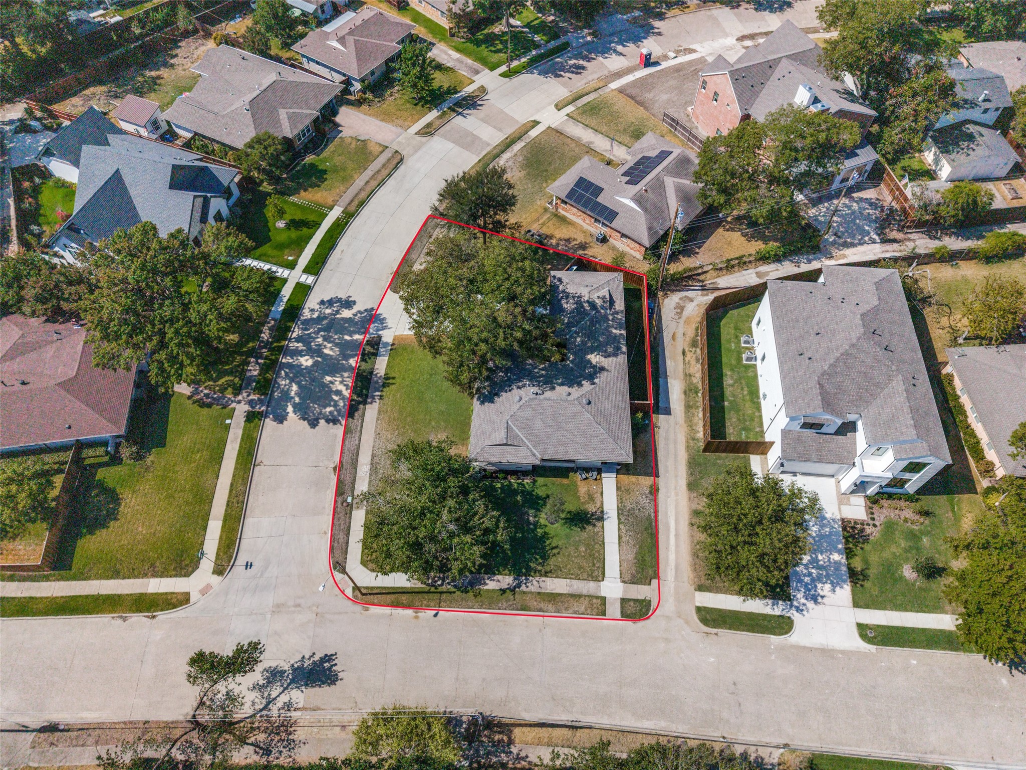 9005 Livenshire Drive