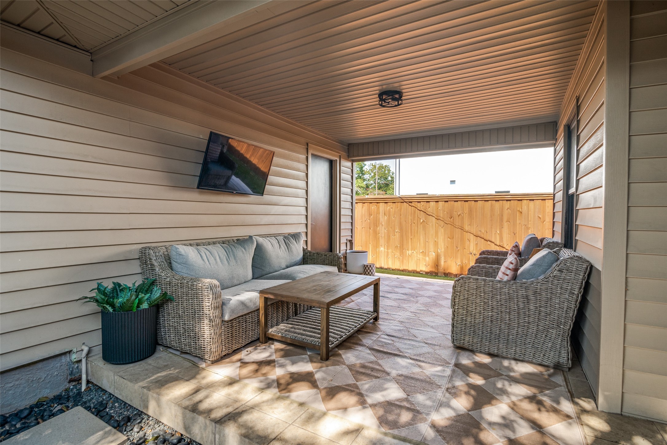 9005 Livenshire Drive