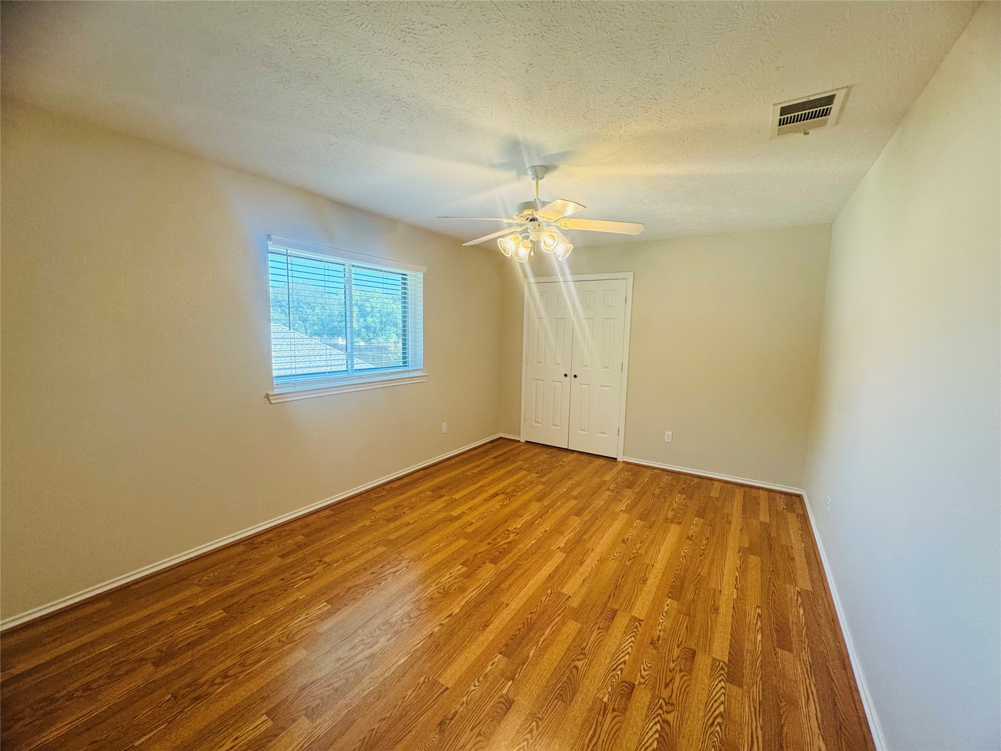 3116 Oak Drive