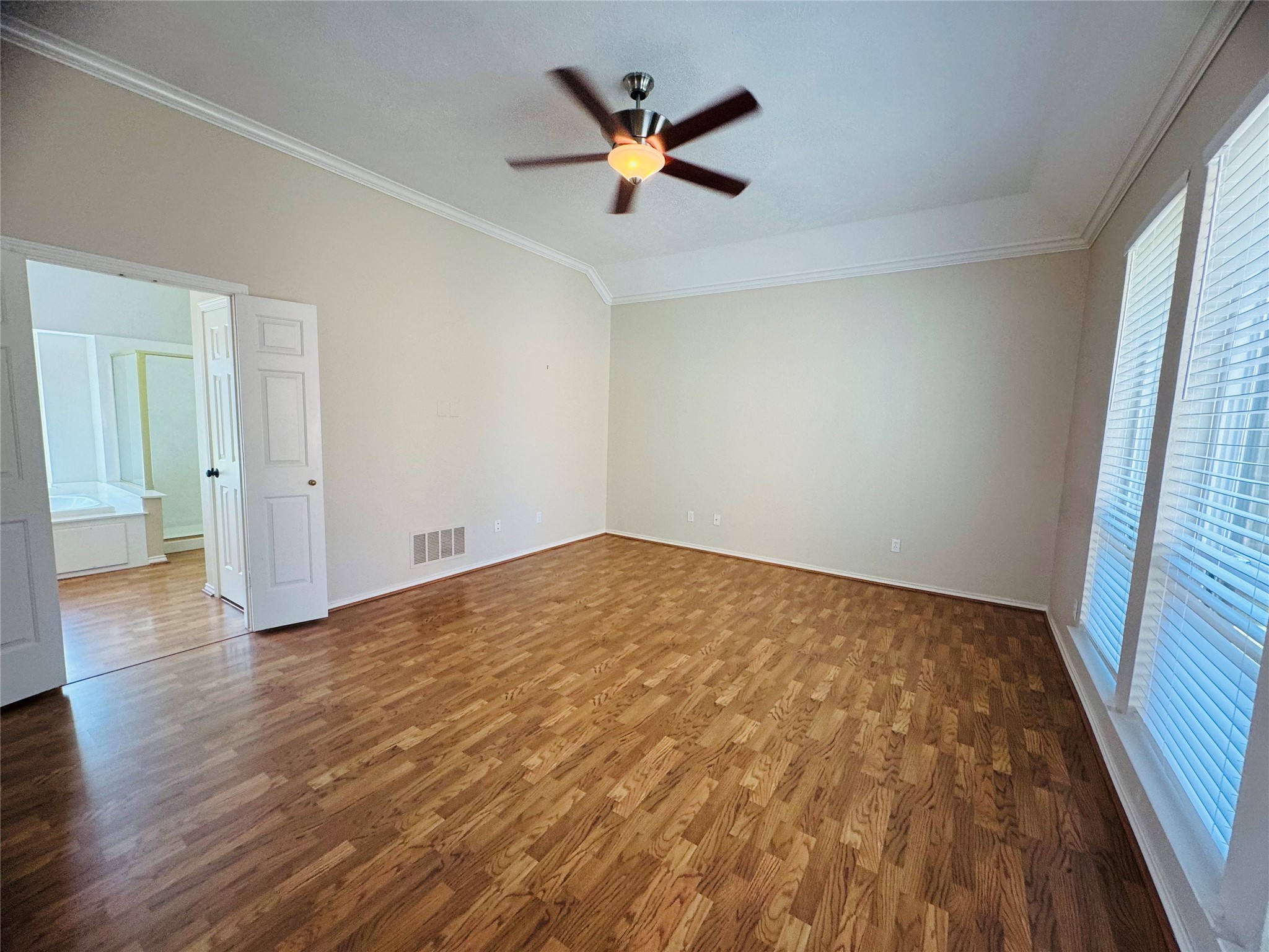 3116 Oak Drive