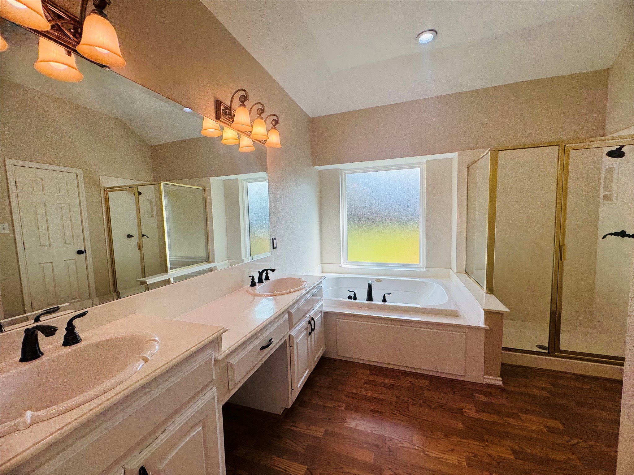 3116 Oak Drive