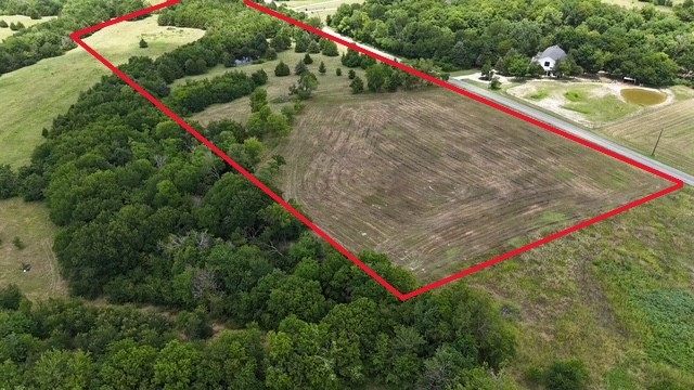 01 Cornstalk Road